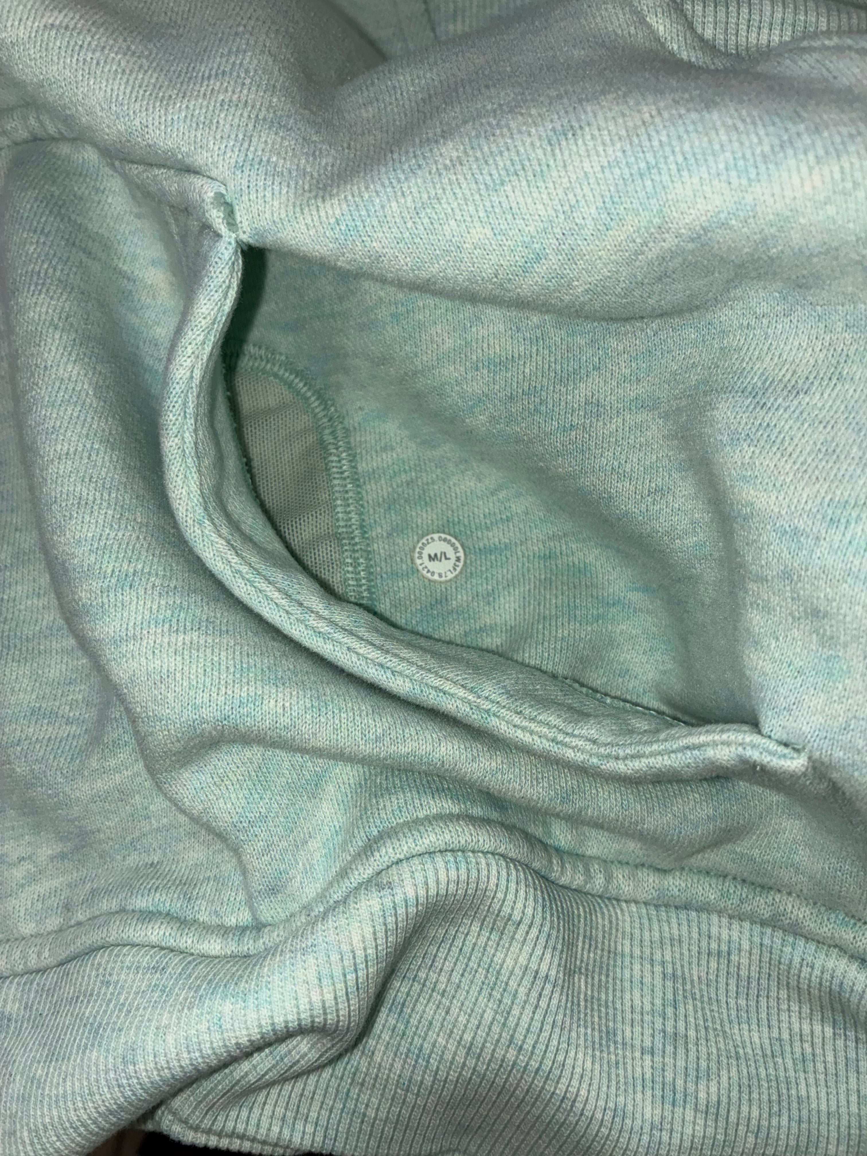 Lululemon Women’s Scuba Oversized Funnel Neck Pullover Size M/L Medium Large