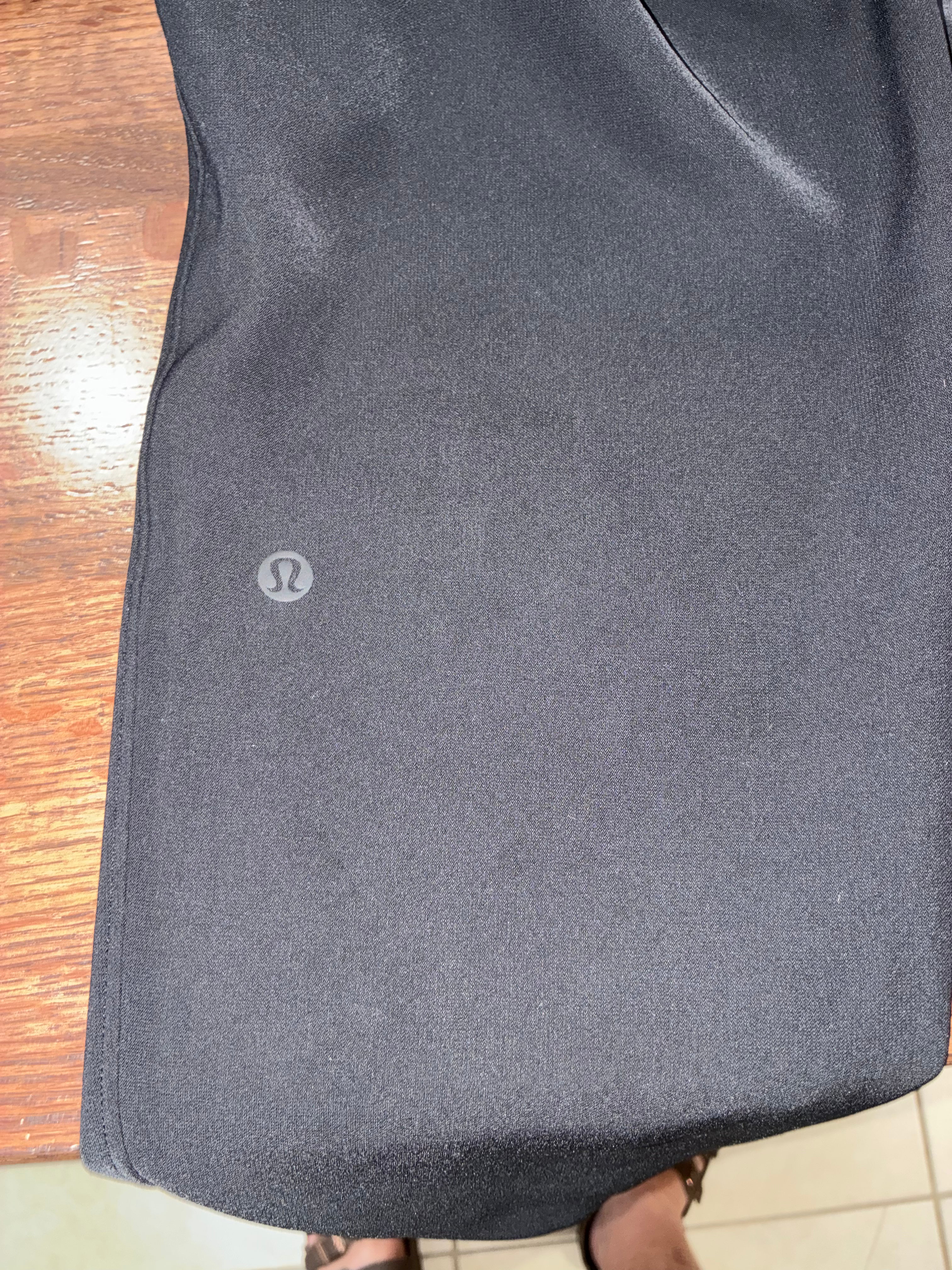 Lululemon Women’s On The Fly Luxetreme Jogger Pants Size 12 New Condition