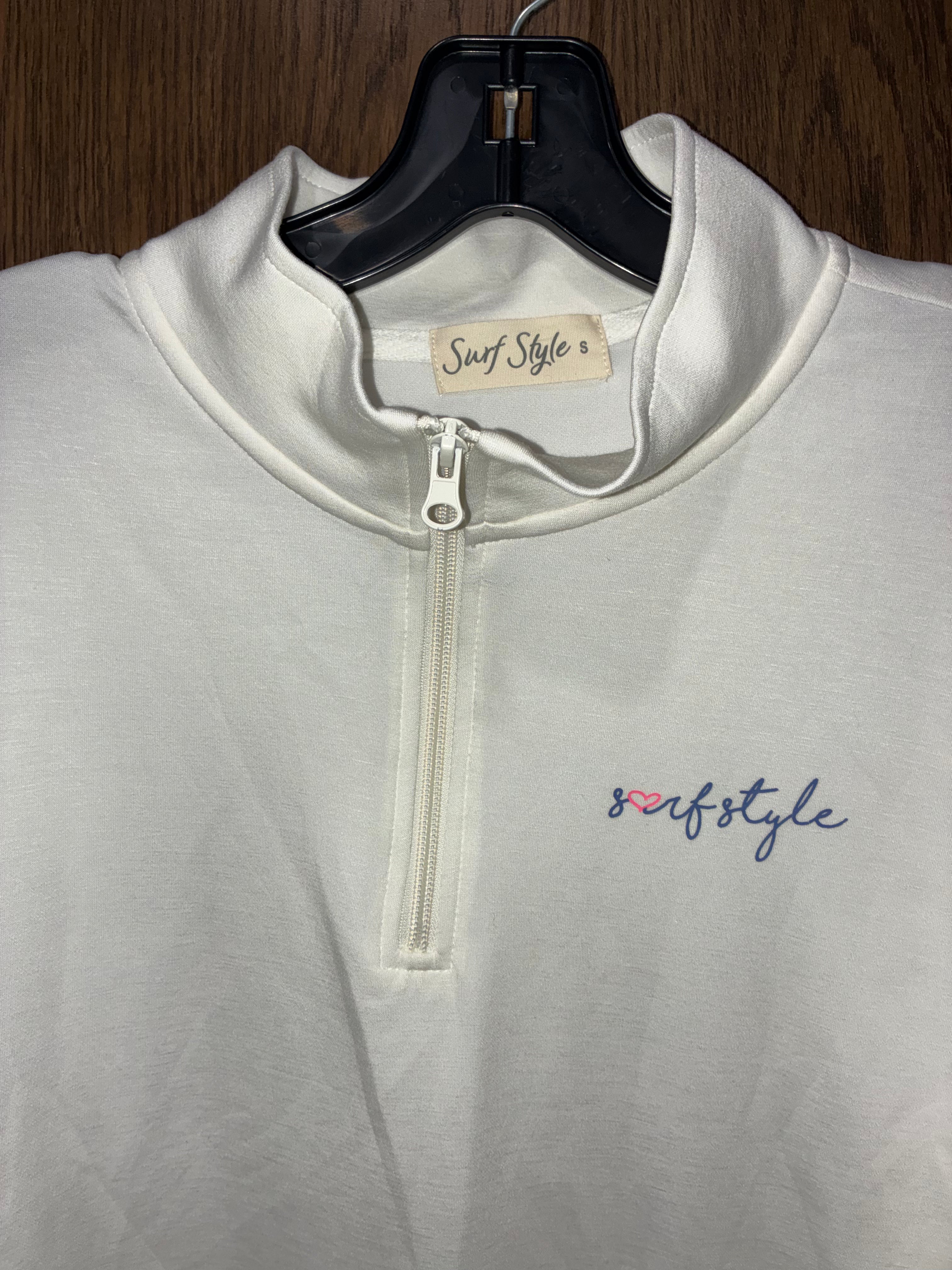 Surf Style Women’s Cloud 1/4 Zip Crew Small Oversized NWOT