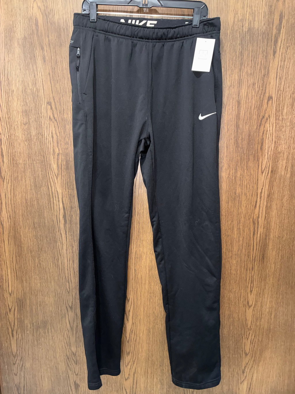 Nike Mens Wide Leg Joggers Size Large New Condition