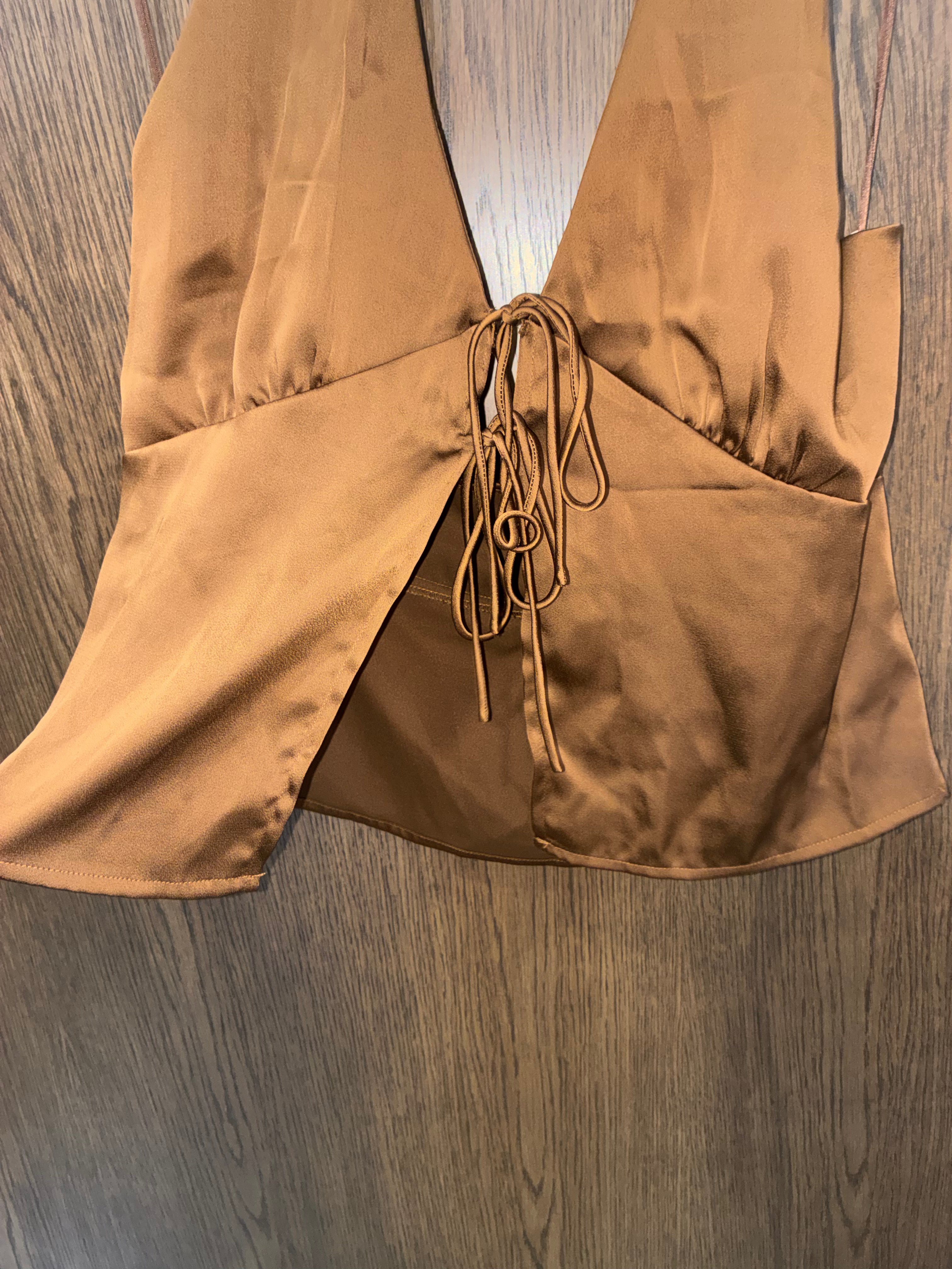 PacSun Beverly and Beck Celine Satin Tie Front Halter Top Size XL NWT