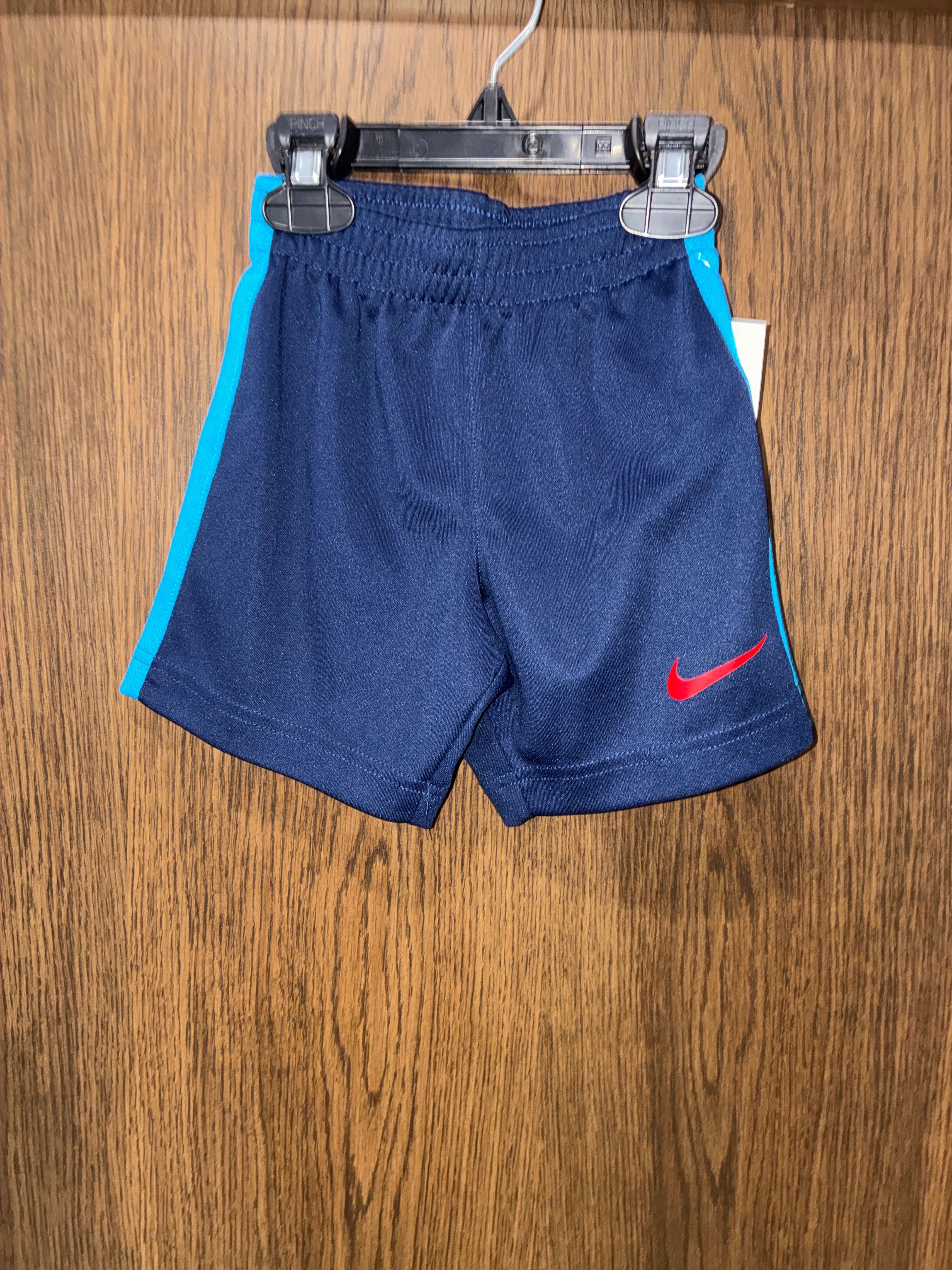 Nike Boys Shorts 2T