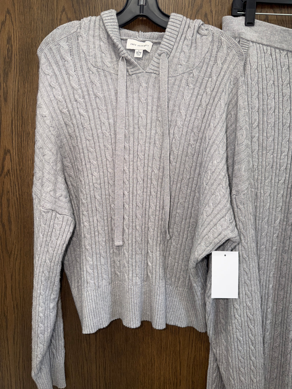 Free Assembly Women’s Cable Knit Hoodie Sweater & Wide Leg Pants Matching Set Size Large Gray