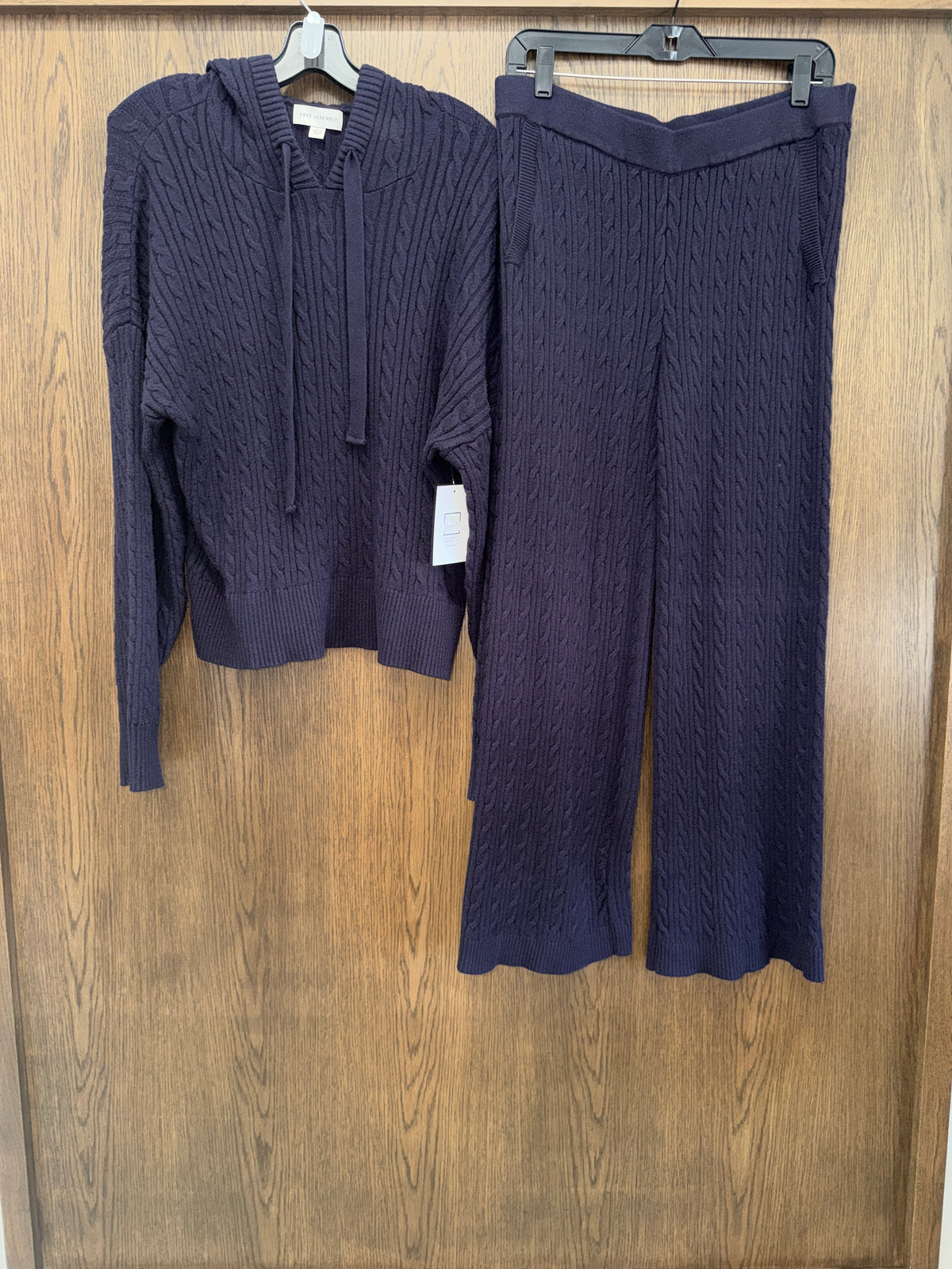 Free Assembly Women’s Cable Knit Hoodie Sweater & Wide Leg Pants Matching Set Size Large Navy