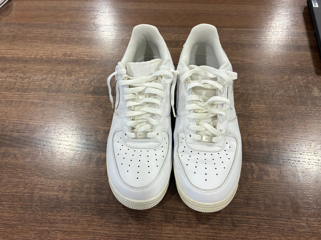 Nike Air Force 1 Low Top Sneakers Size Men’s 11.5