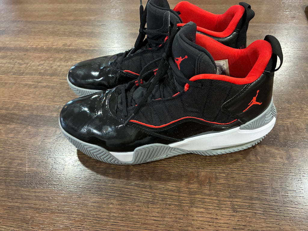 Jordan Stay Loyal “Bred” Sneakers Size Men’s 11.5