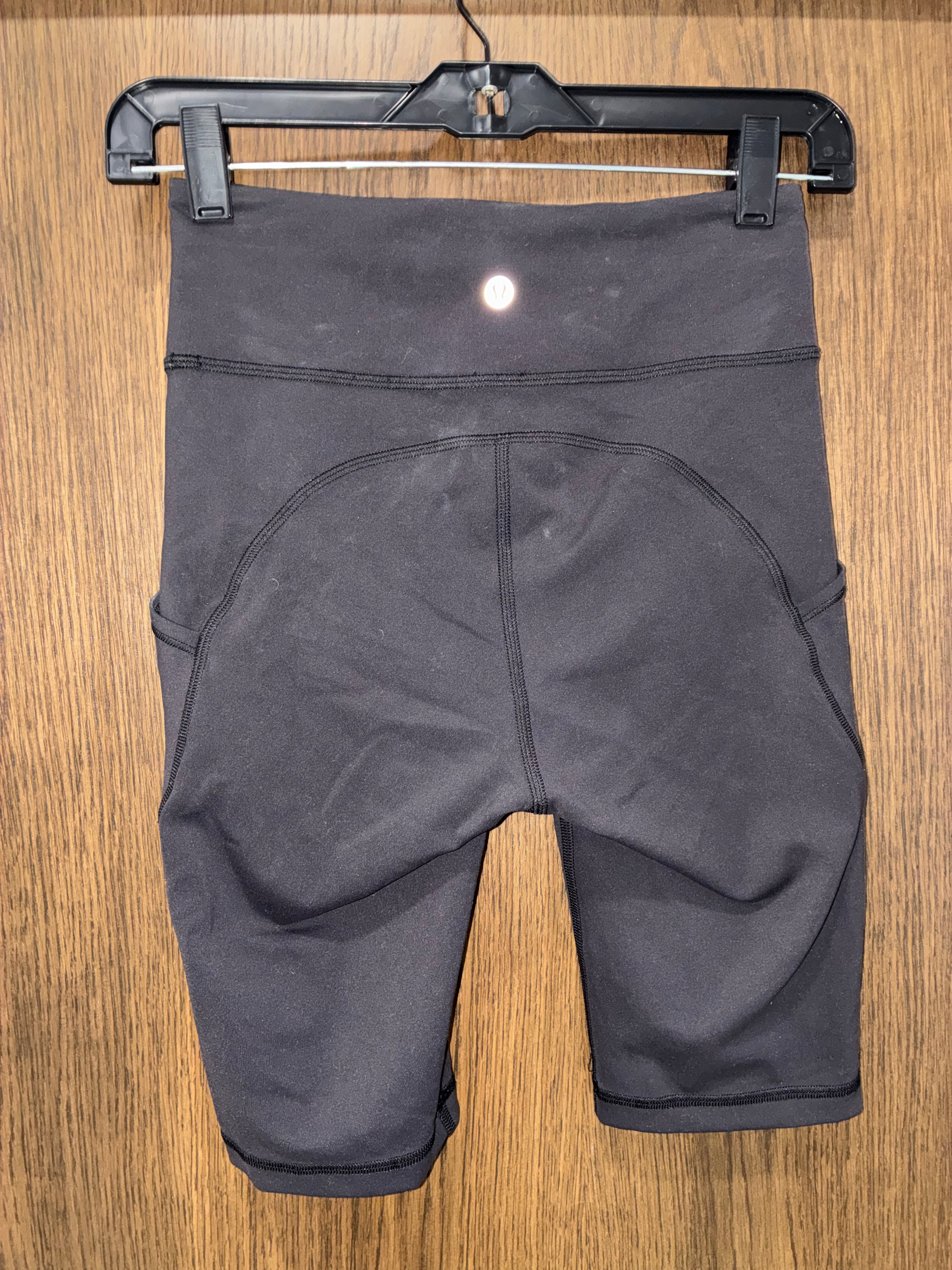 Lululemon Women’s Invigorate High-Rise Shorts 10” in Black, Women’s Size 4
