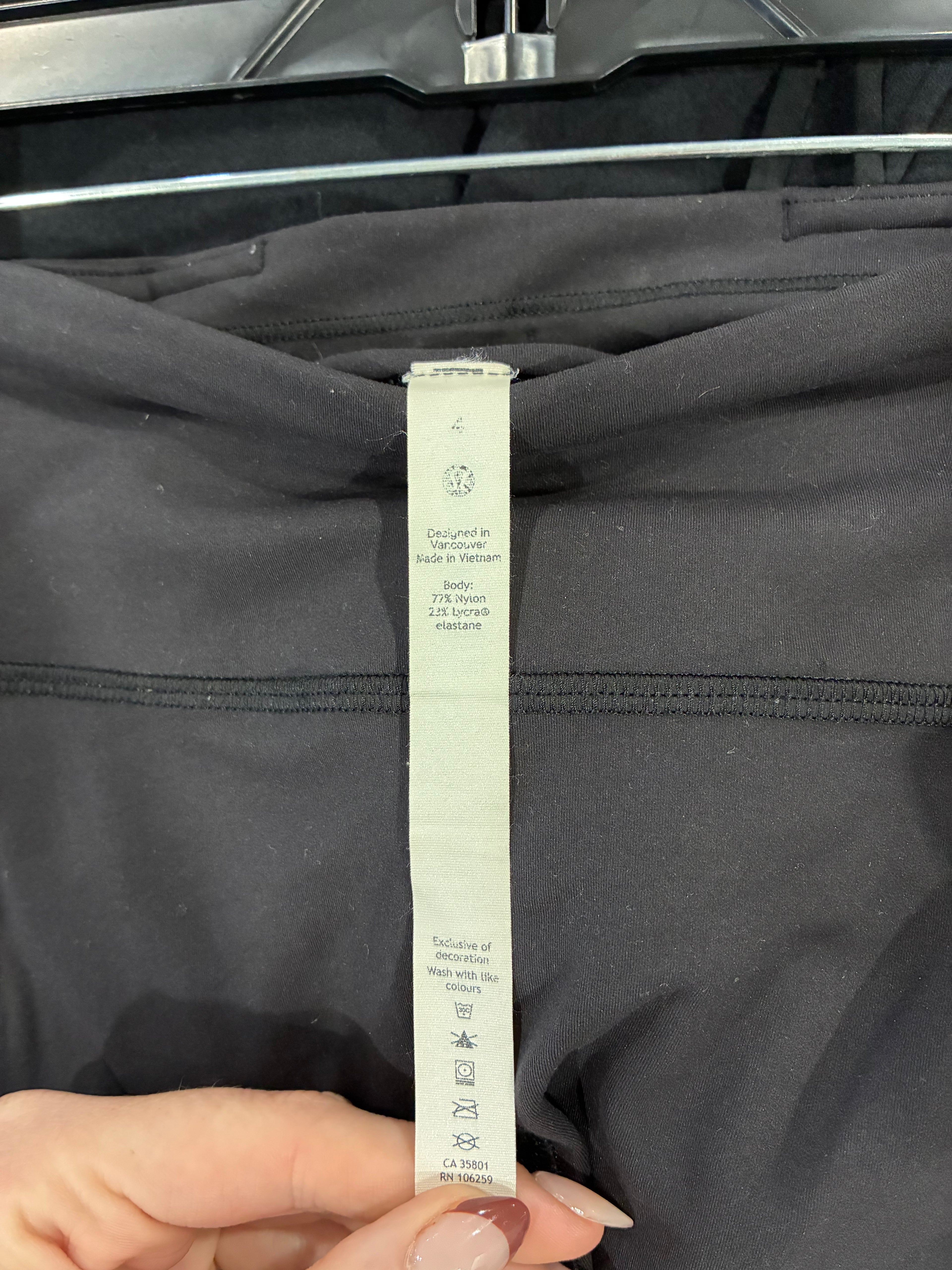 Lululemon Women’s Invigorate High-Rise Shorts 10” in Black, Women’s Size 4