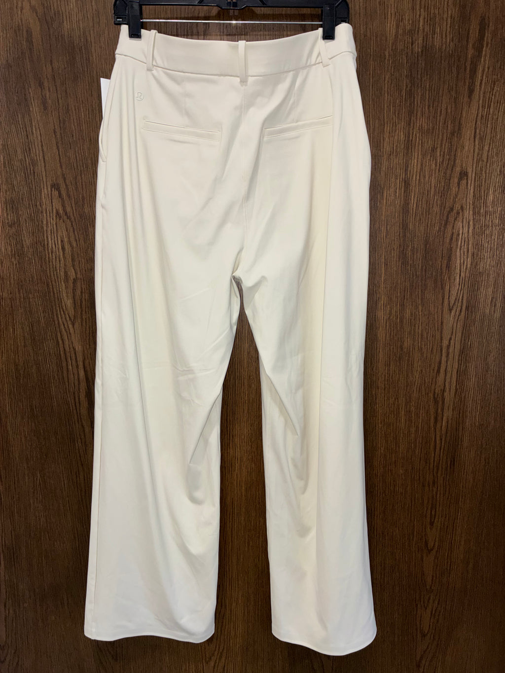Lululemon Women’s Daydrift Straight-Leg HR Pant Size Large Short NWT