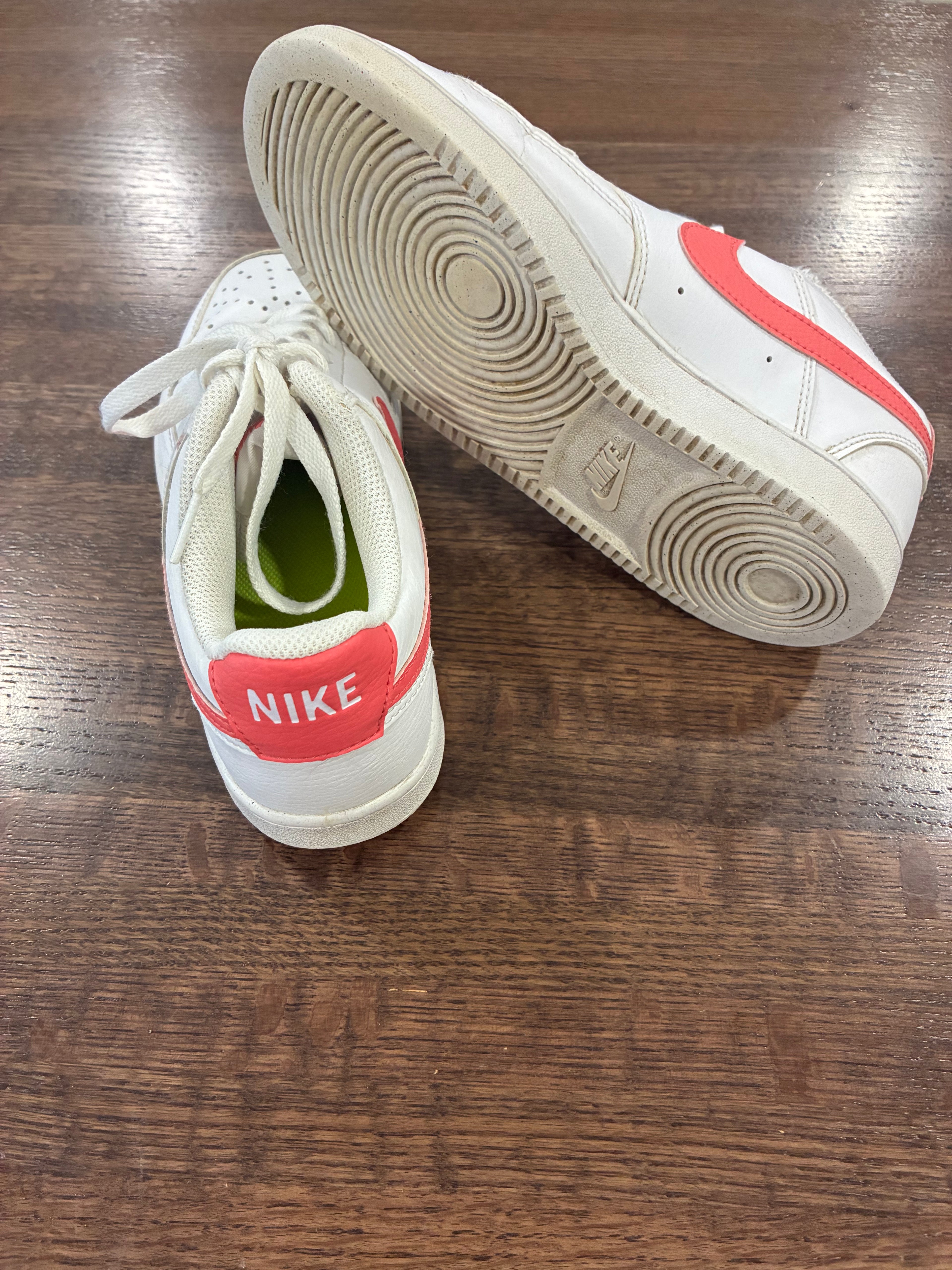 Nike Court Borough Low 2 Women’s Size 7 White Coral Pink Sneakers Low Top