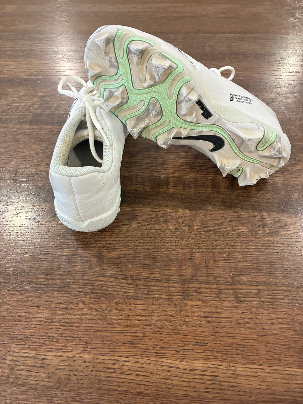 Nike Alpha Huarache Elite 4 Low Baseball Cleats Boys 5.5 White
