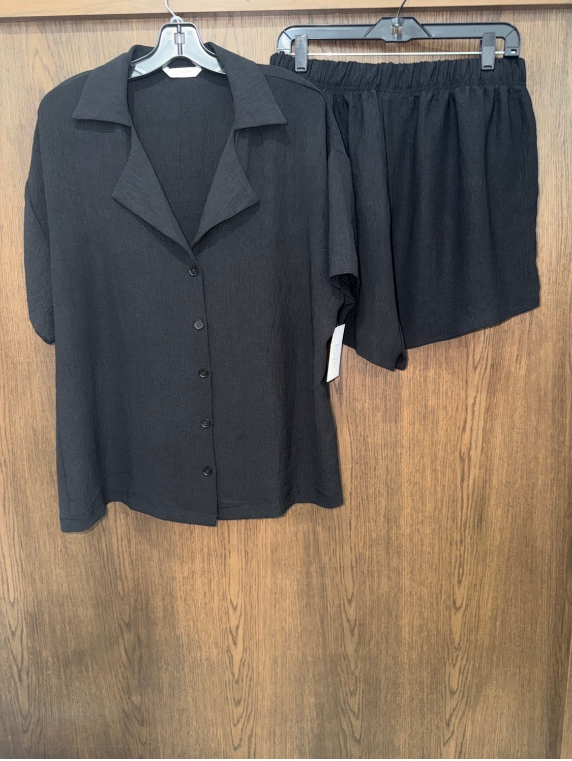 Fantaslook Women’s Button Up Shirt & Shorts Matching Set Size Large
