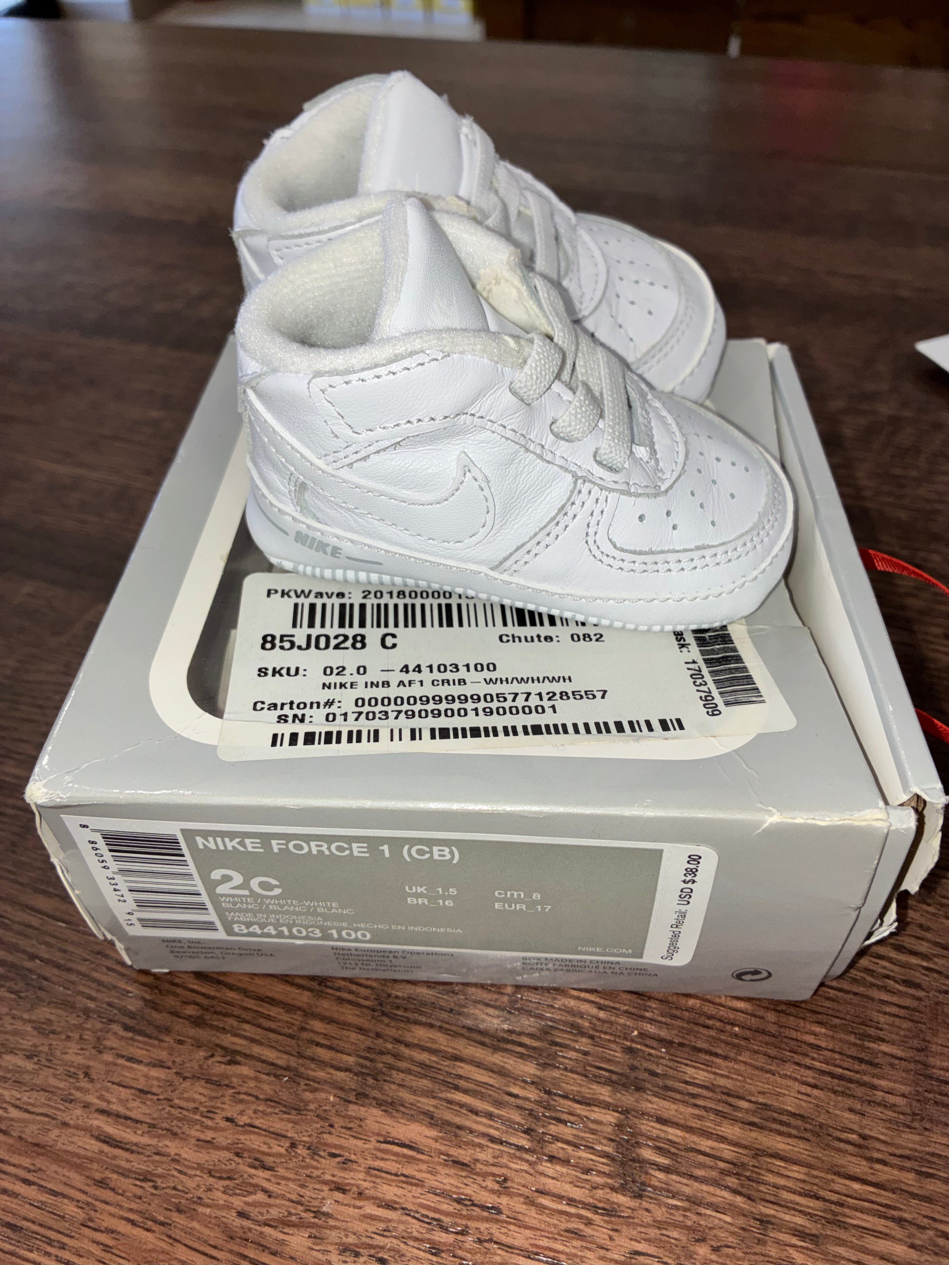Nike Baby Air Force 1 Crib Booties Size 2C