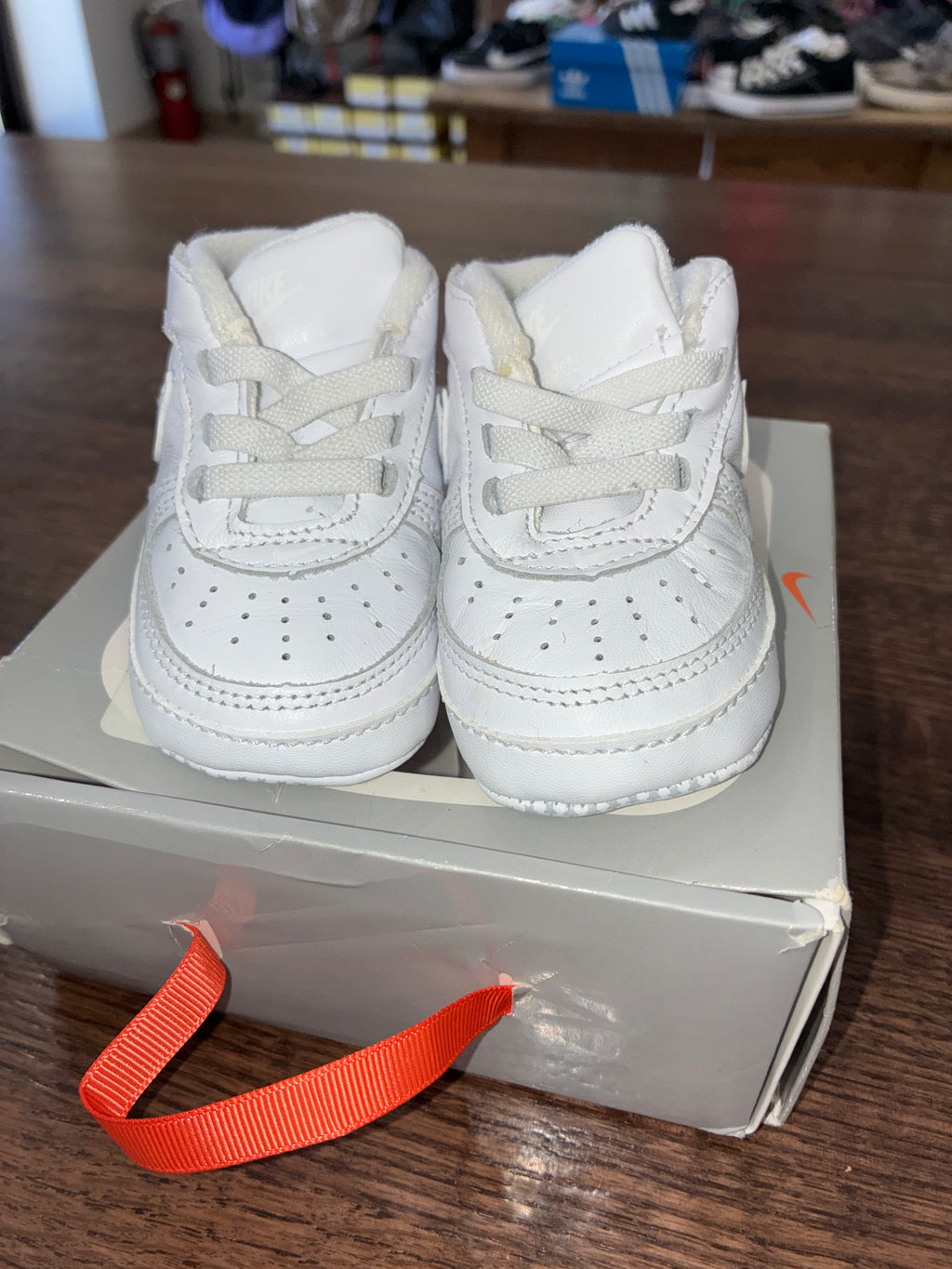 Nike Baby Air Force 1 Crib Booties Size 2C