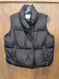 Old Navy Women’s Puffer Vest Size Medium