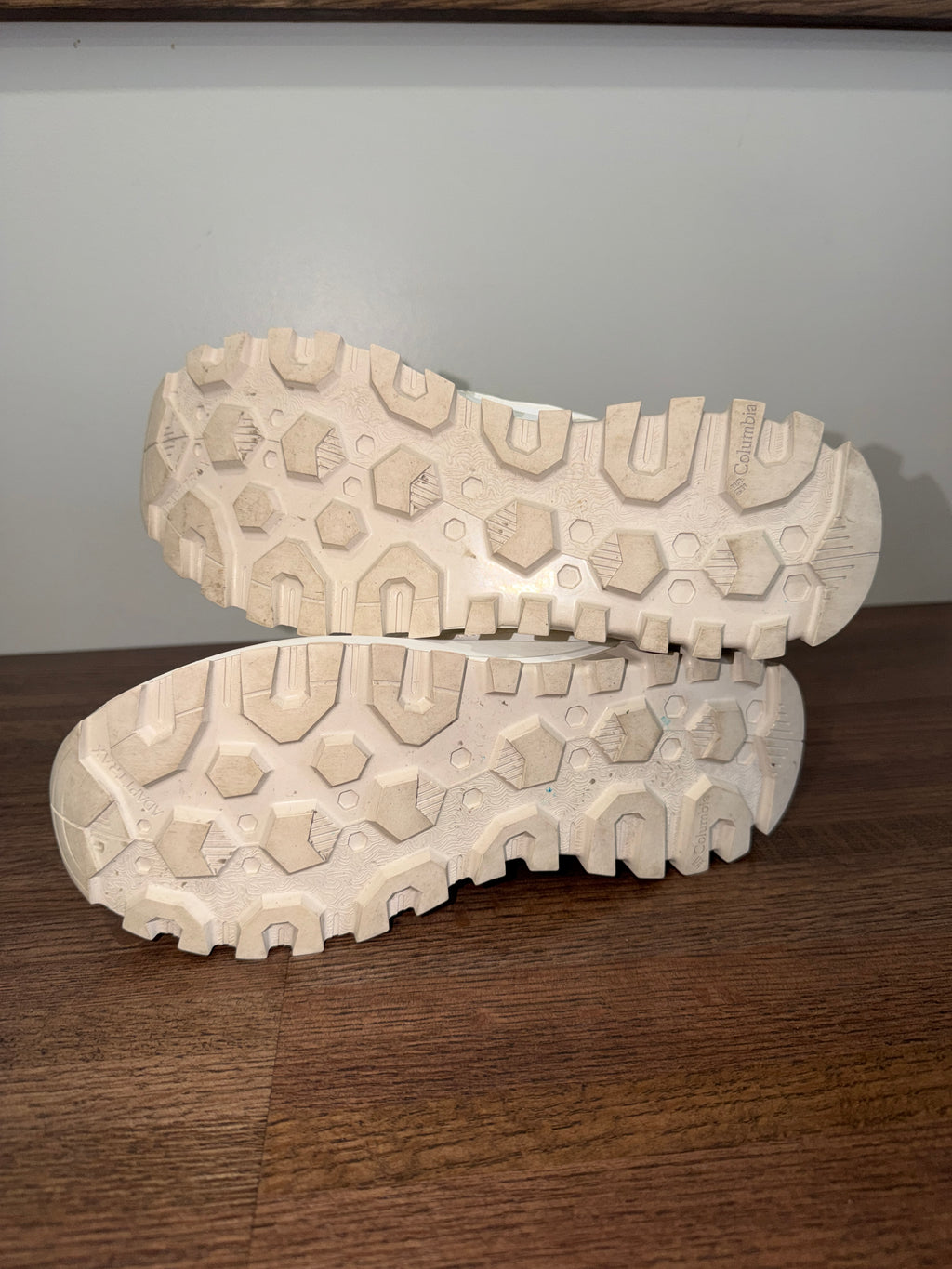 Columbia Snowtrot Shorty Women’s Winter Boots Sea Salt Ivory Size 9 Wide