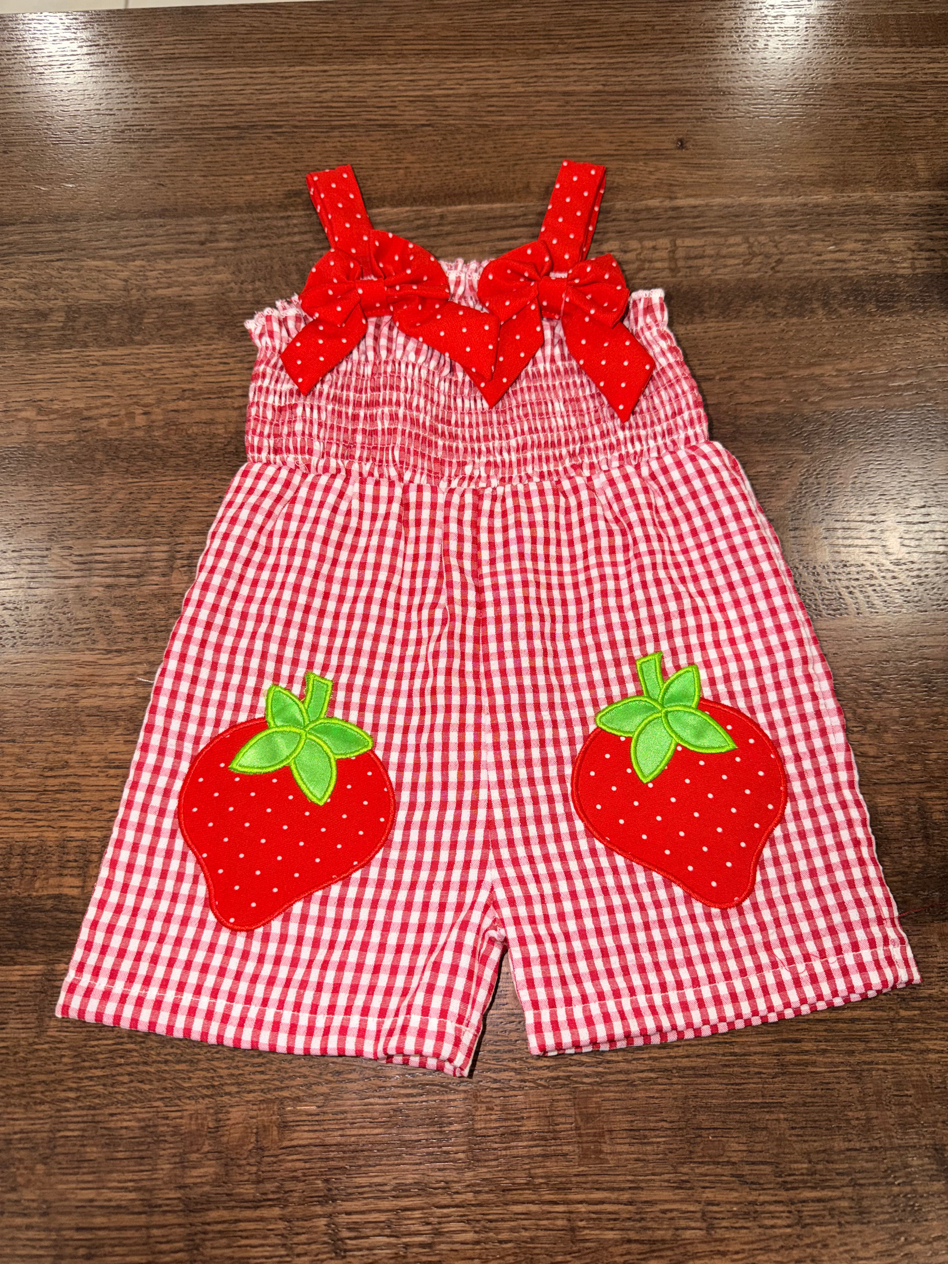 Strawberry Appliqué Girls Gingham Romper Size 6-9 Months New