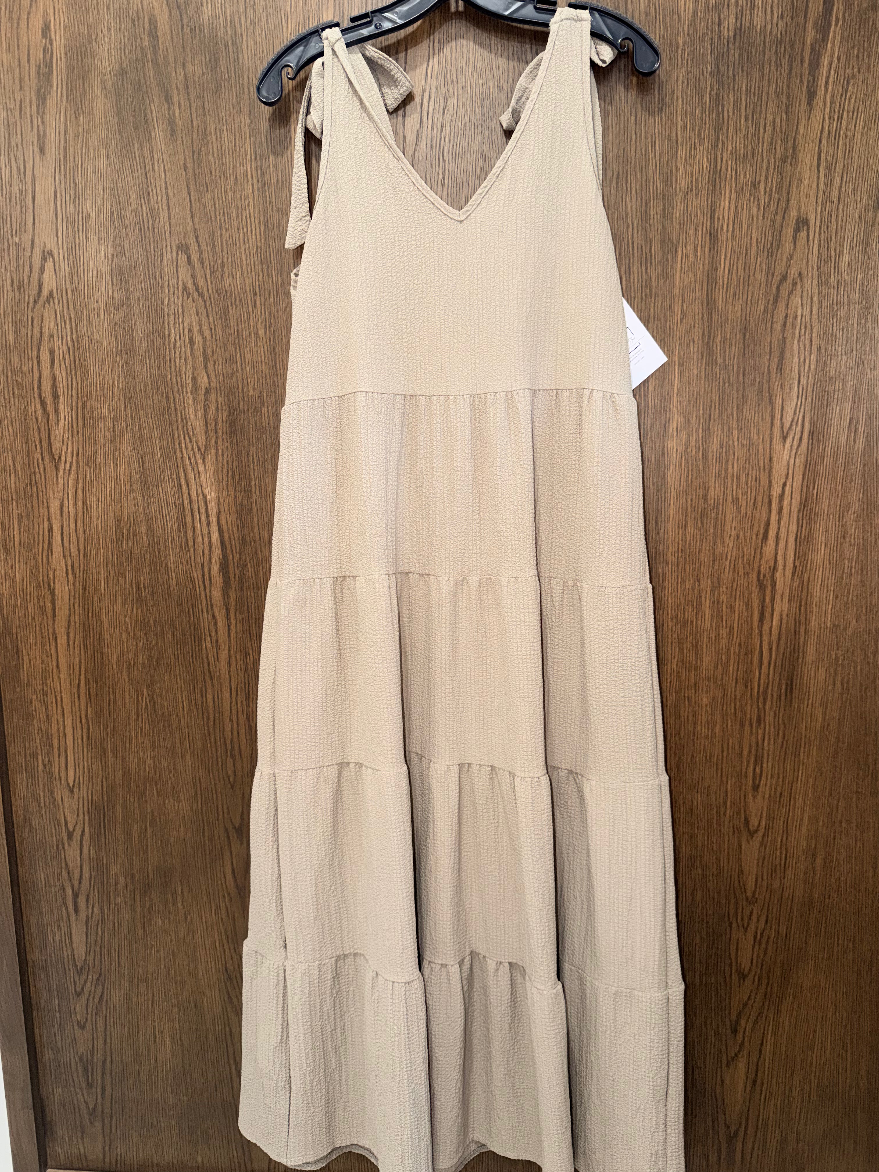Solution Women’s Maxi Dress Size Small