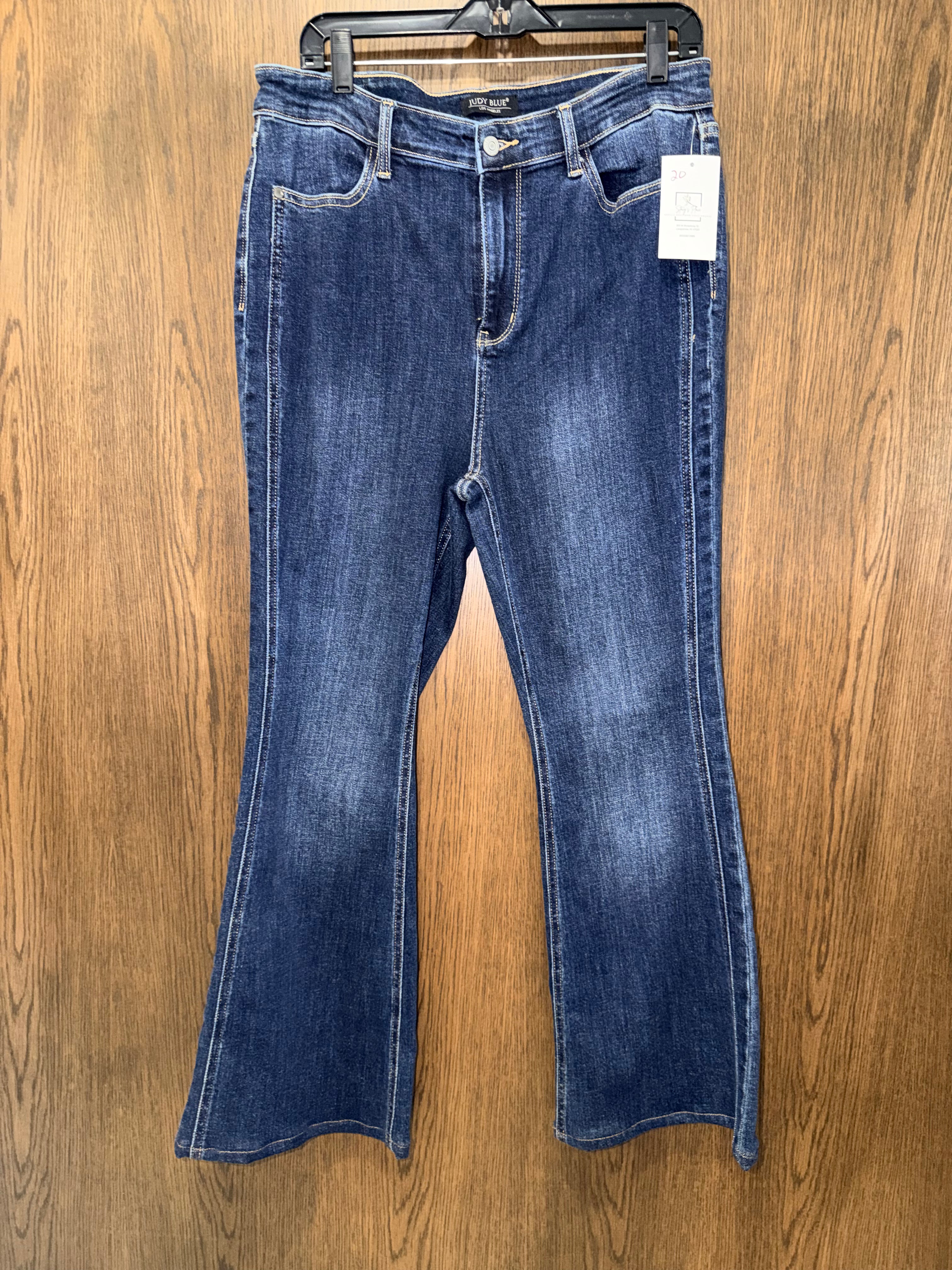 Judy Blue Women’s Flare Jeans 15/32