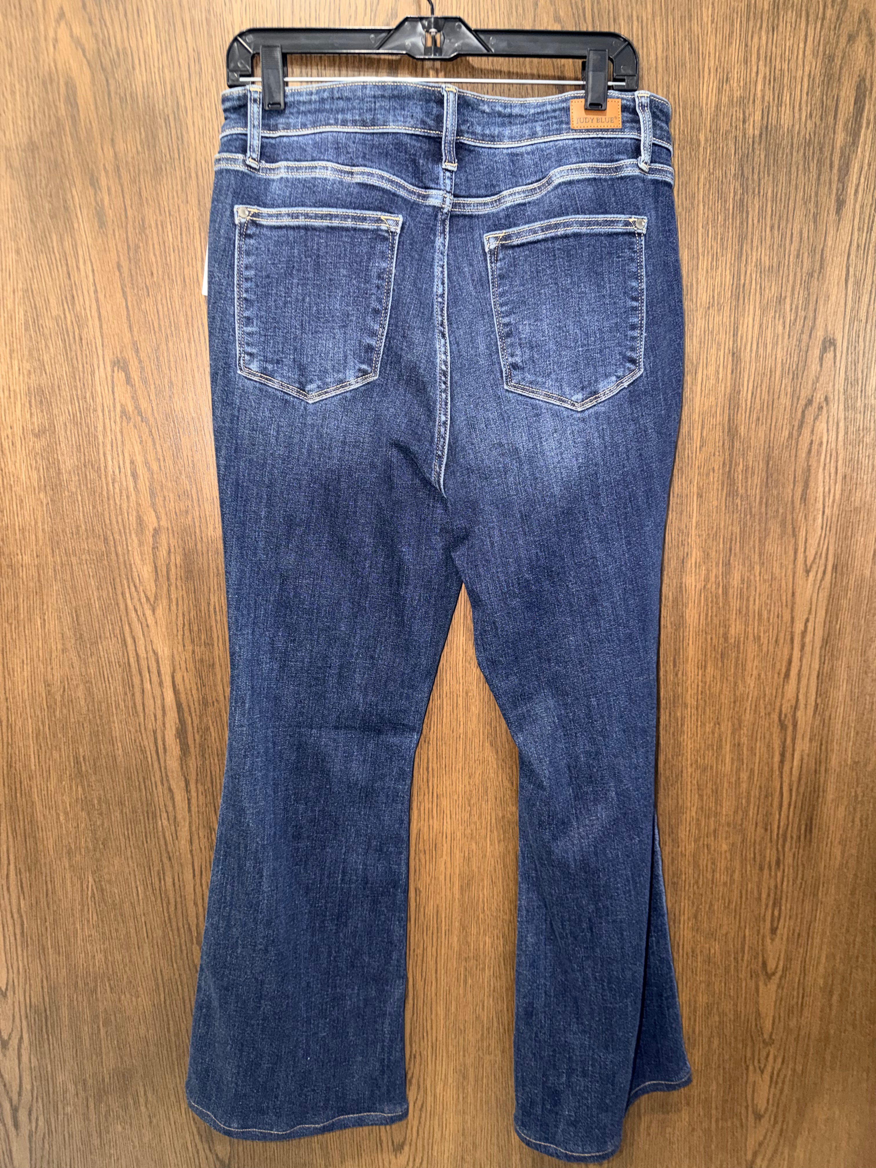Judy Blue Women’s Flare Jeans 15/32