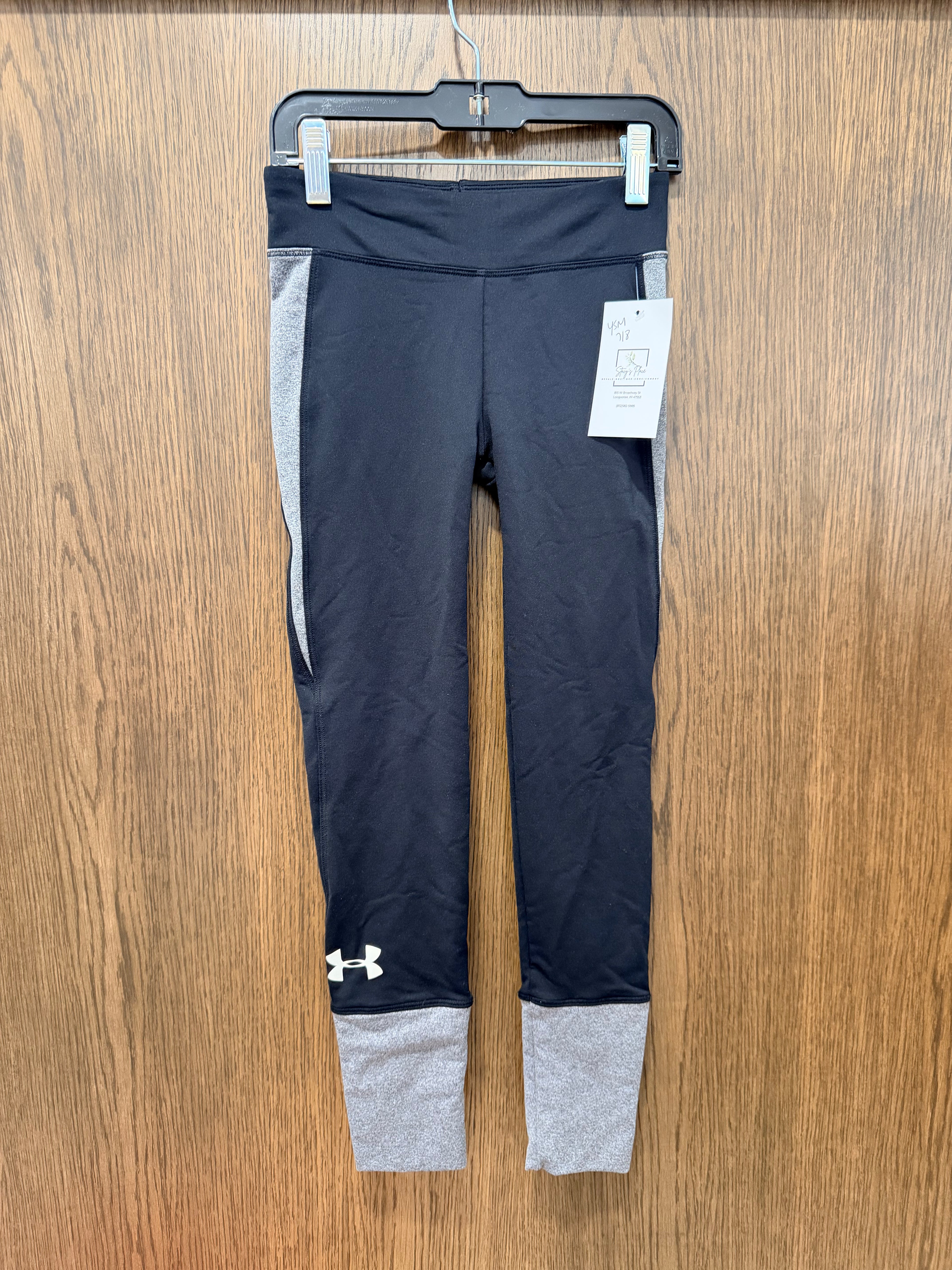 Under Armour Girls Leggings YSM 7/8 New Condition