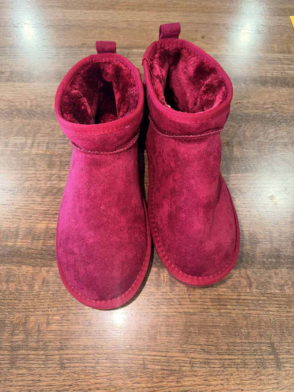 Maurice’s Maroon Slip-On Fur Lined Ankle Boots Size 9