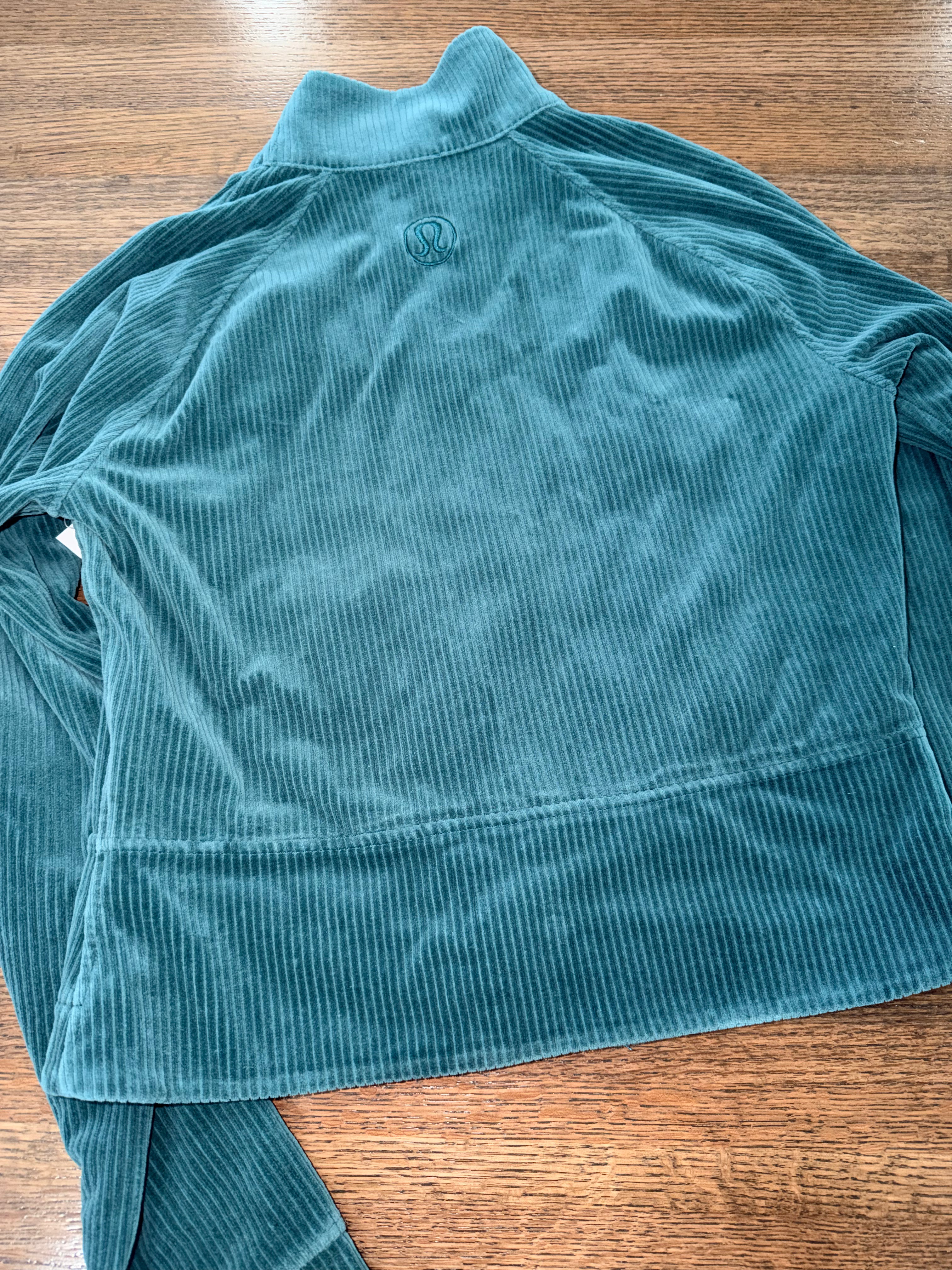 Lululemon Women’s Scuba Track Jacket and Wide-Leg Pants Set Size 4 "Storm Teal" Velvet Corduroy Fabric