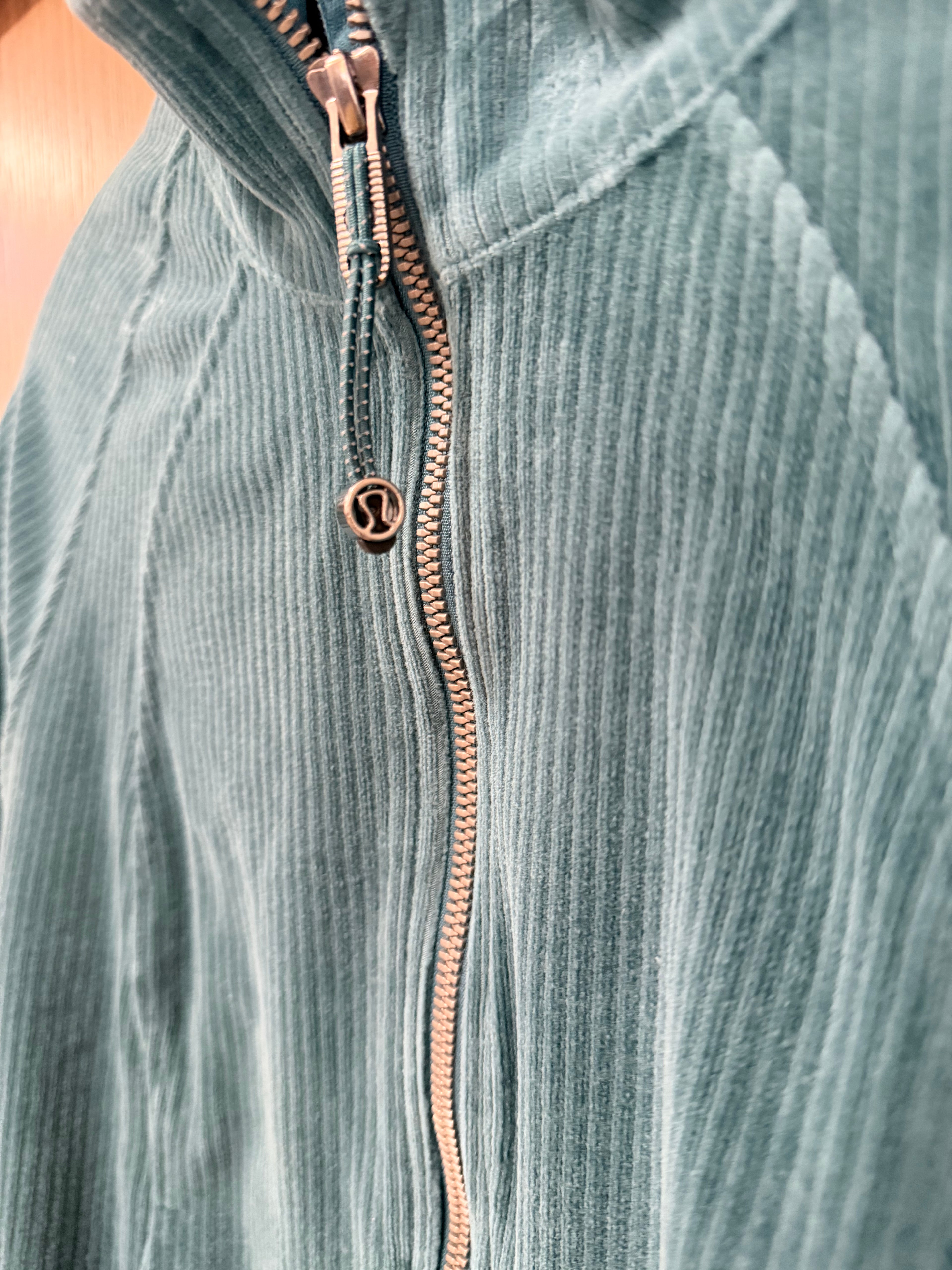 Lululemon Women’s Scuba Track Jacket and Wide-Leg Pants Set Size 4 "Storm Teal" Velvet Corduroy Fabric