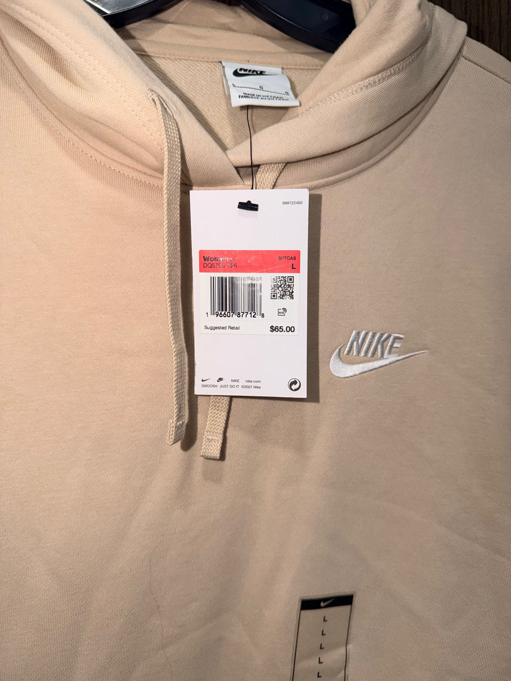 Nike Women's Sanddrift/White Club Fleece Pullover Hoodie Size Large NWT