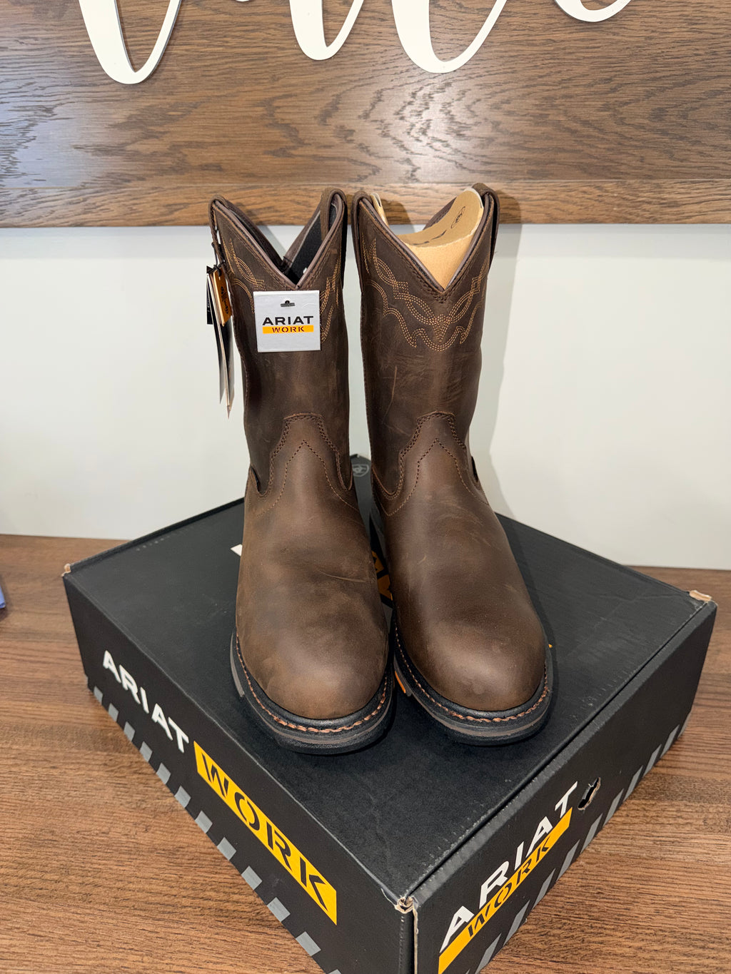 Ariat WorkHog Waterproof Composite Toe Work Boot Size 10 EE Wide New