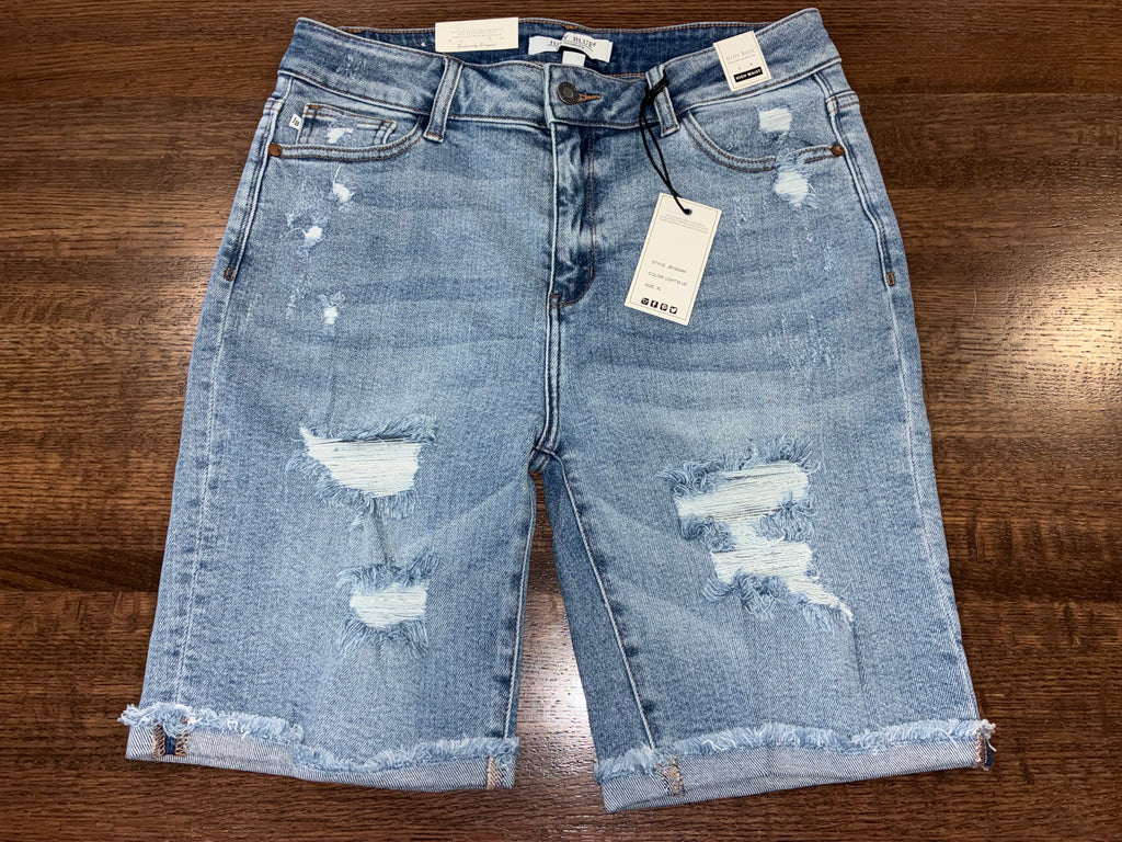 Judy Blue Women's Distressed Burmuda Shorts Size XL NWT