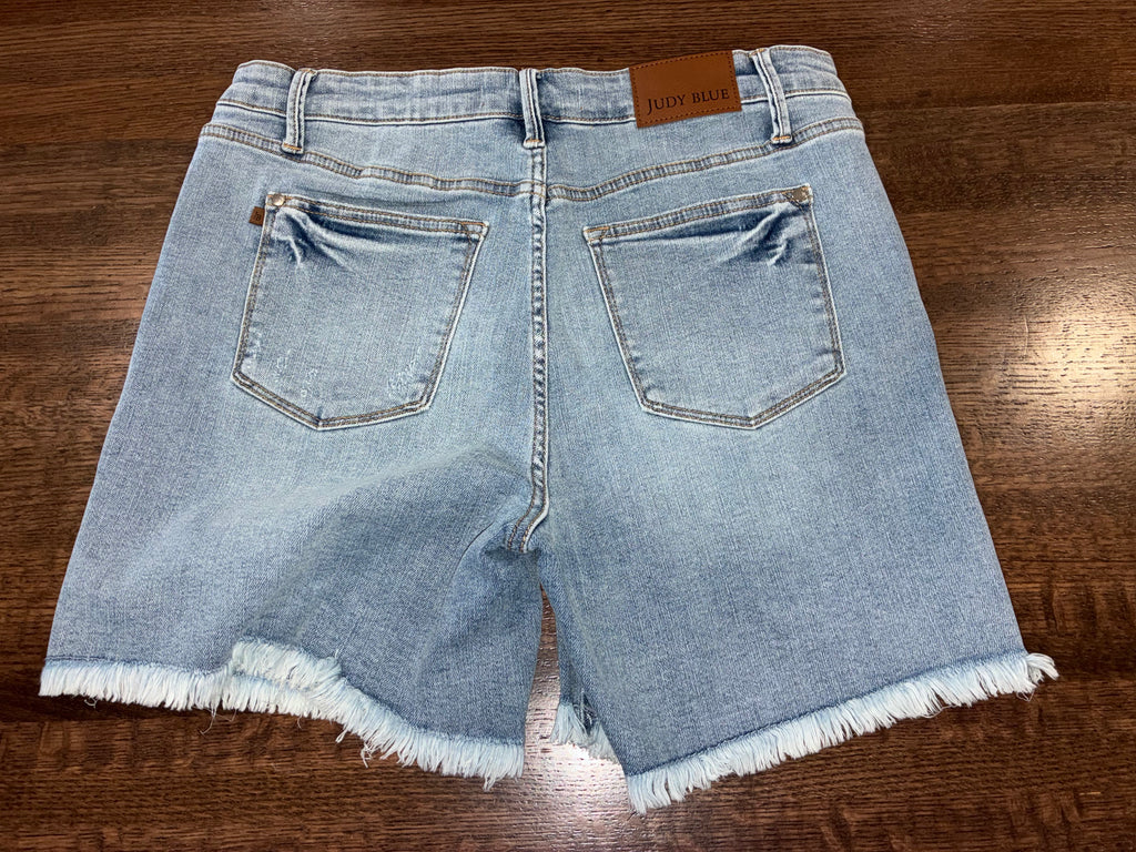 Judy Blue Women's Frayed Hem Shorts Size XL New Condition