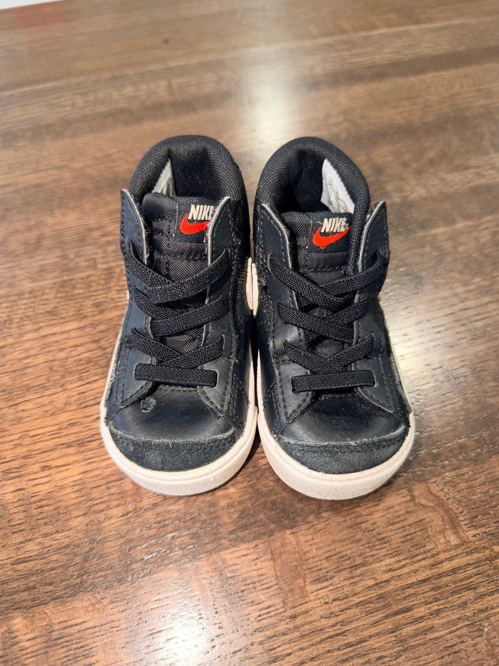 Nike Blazer Mid 77 High Top
Leather Suede Toddler
Sneakers US 5C