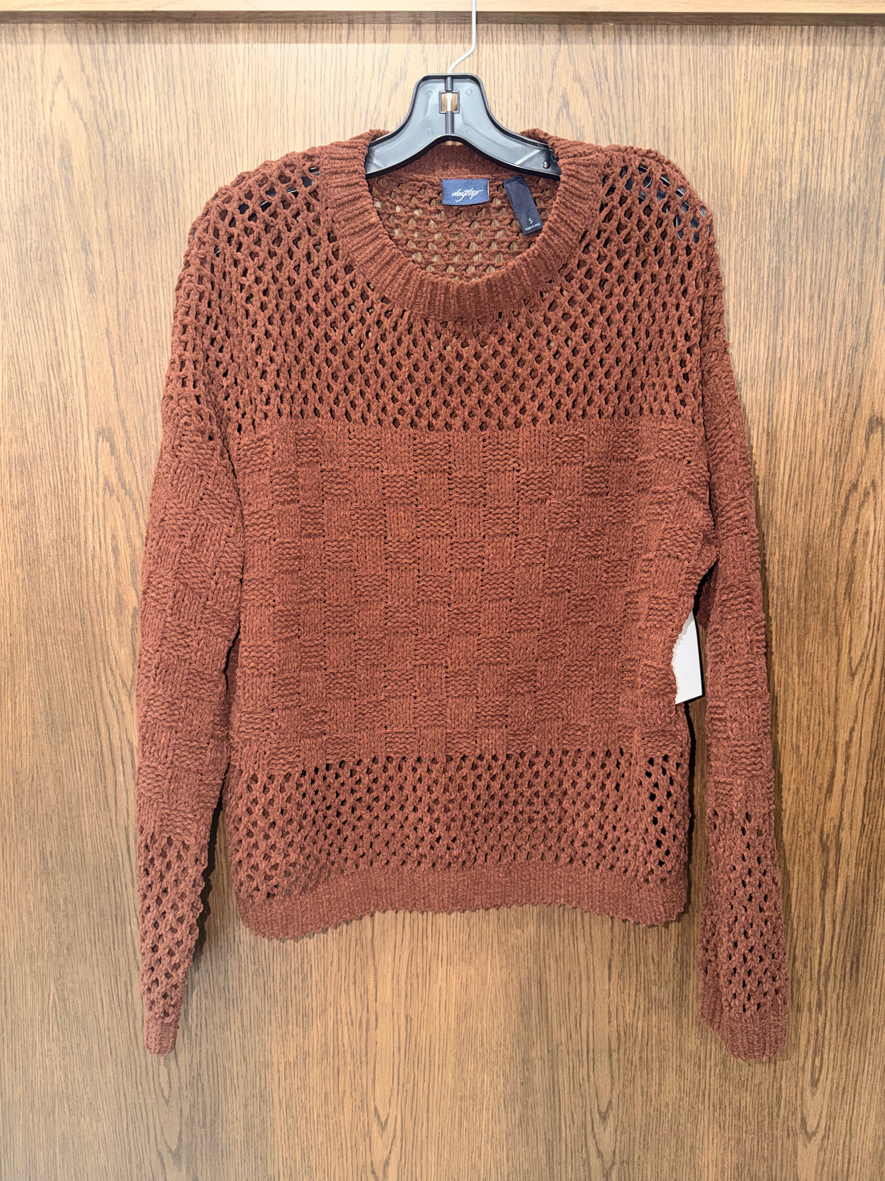 Buckle Daytrip Women’s Chenille Checkered Sweater Small
