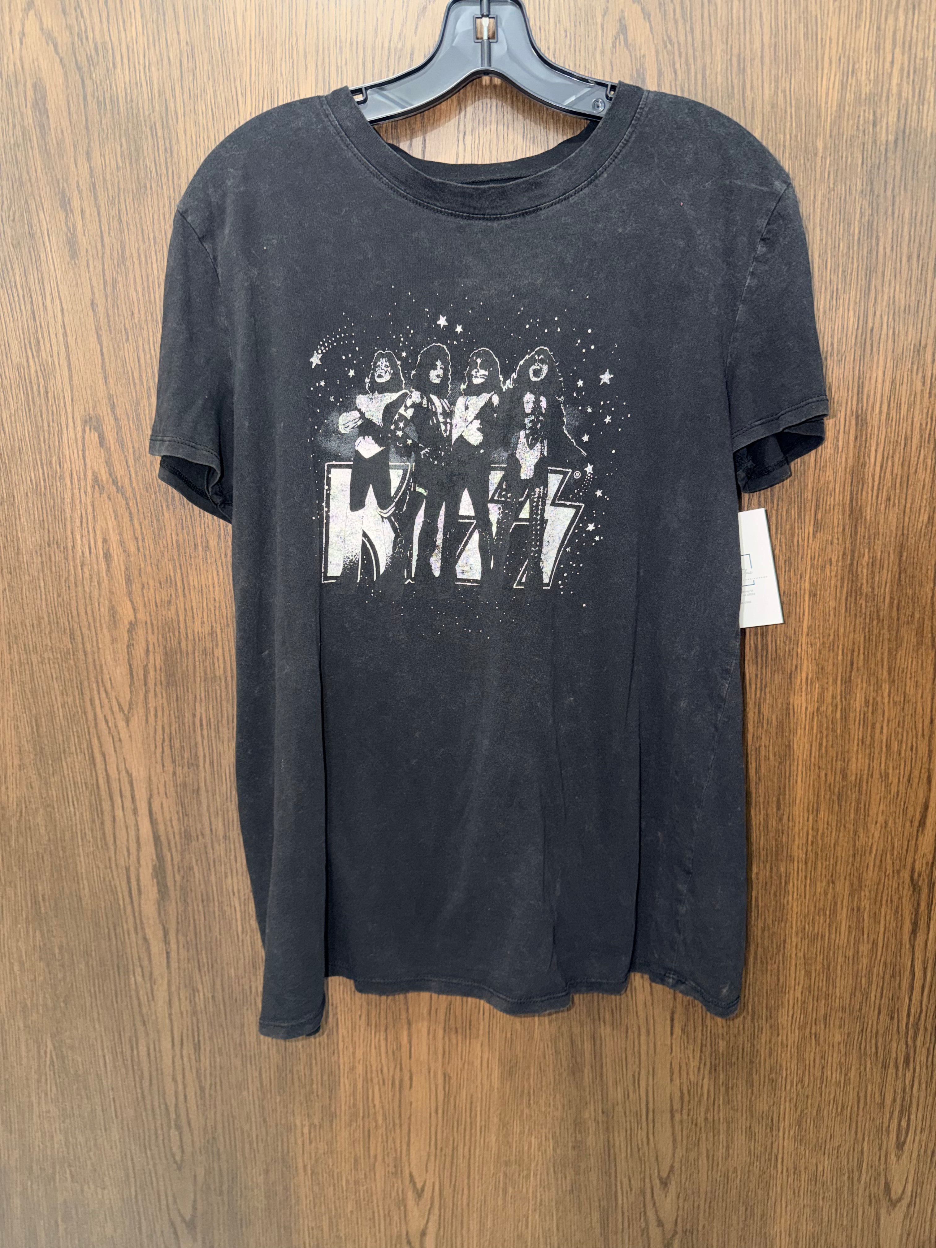 Maurices Kiss Distressed Tee T-shirt Size Small