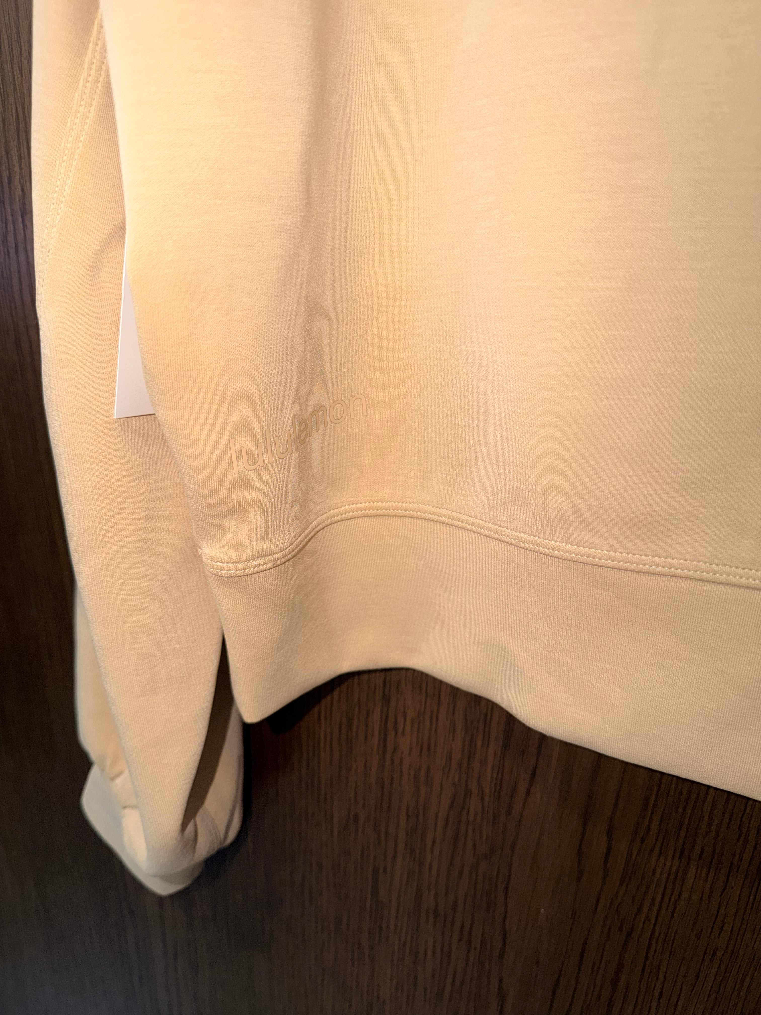 Lululemon Perfectly Oversized Softstreme Cropped Crew Size 4 Color: Prosecco