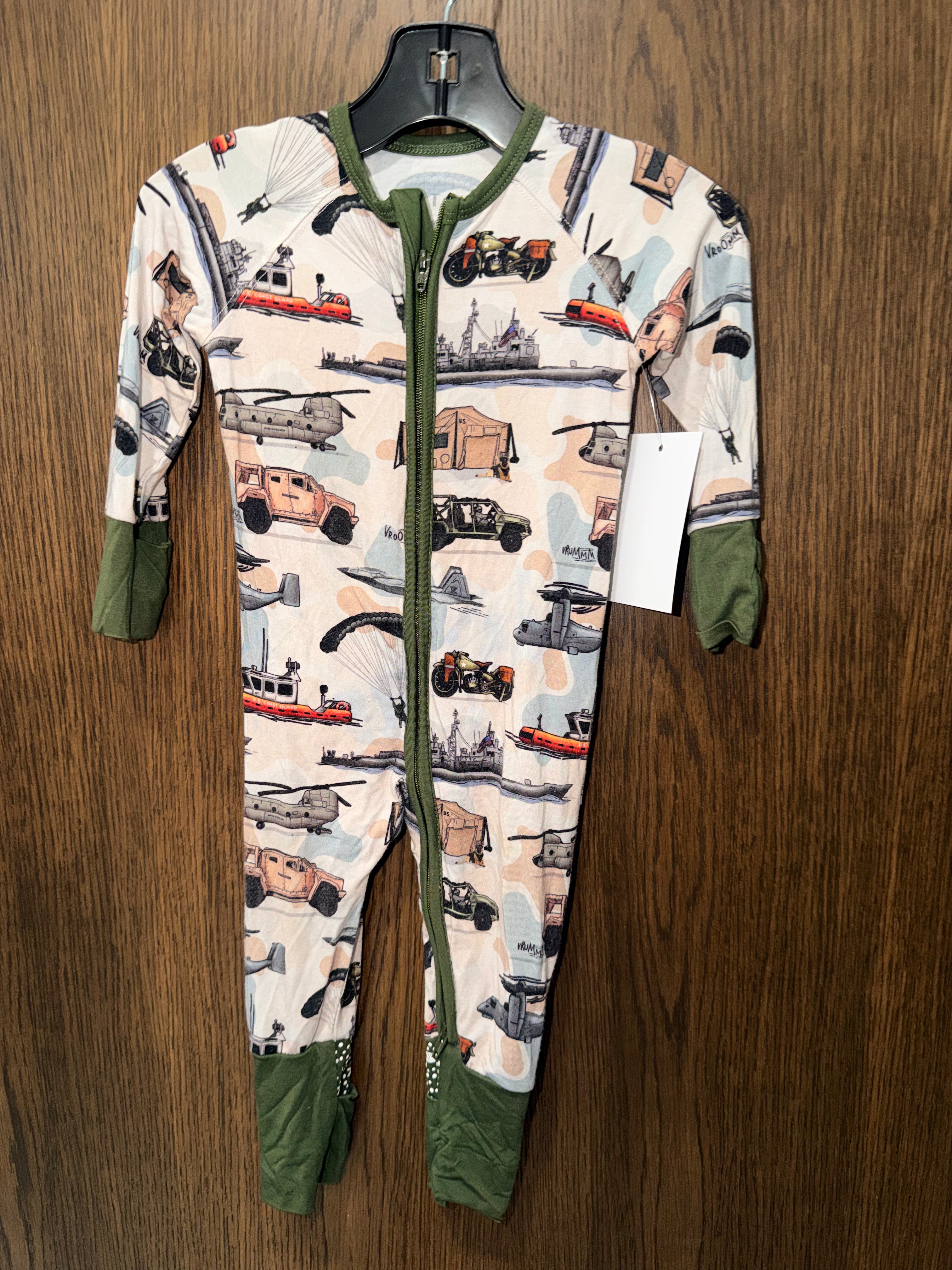 Fletch Army Vehicles Convertible Romper Pajamas Size 3-6 Months