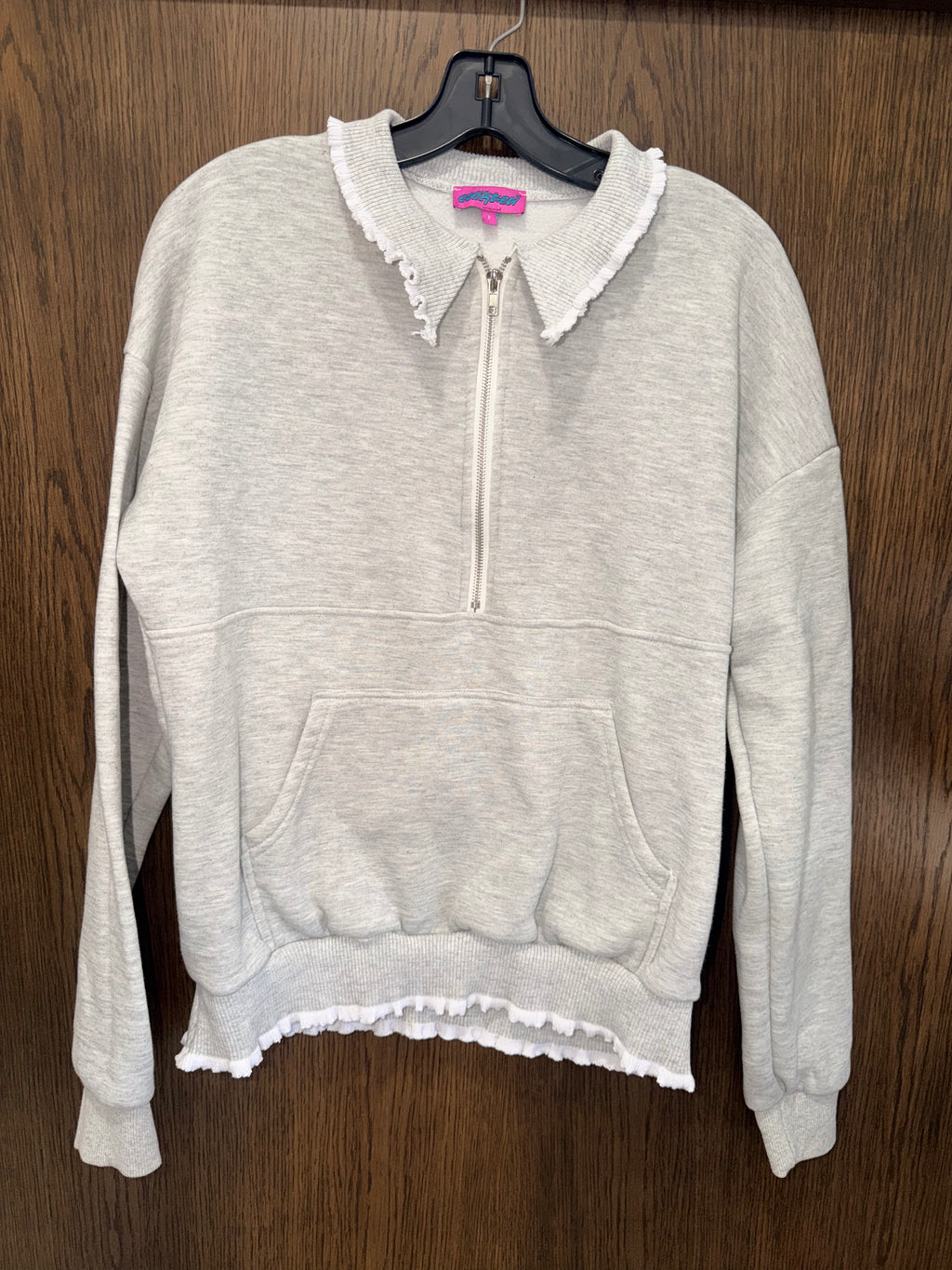 Edikted
Women's Ashtin Ruffle Trim 1/4 Sweatshirt Size Small