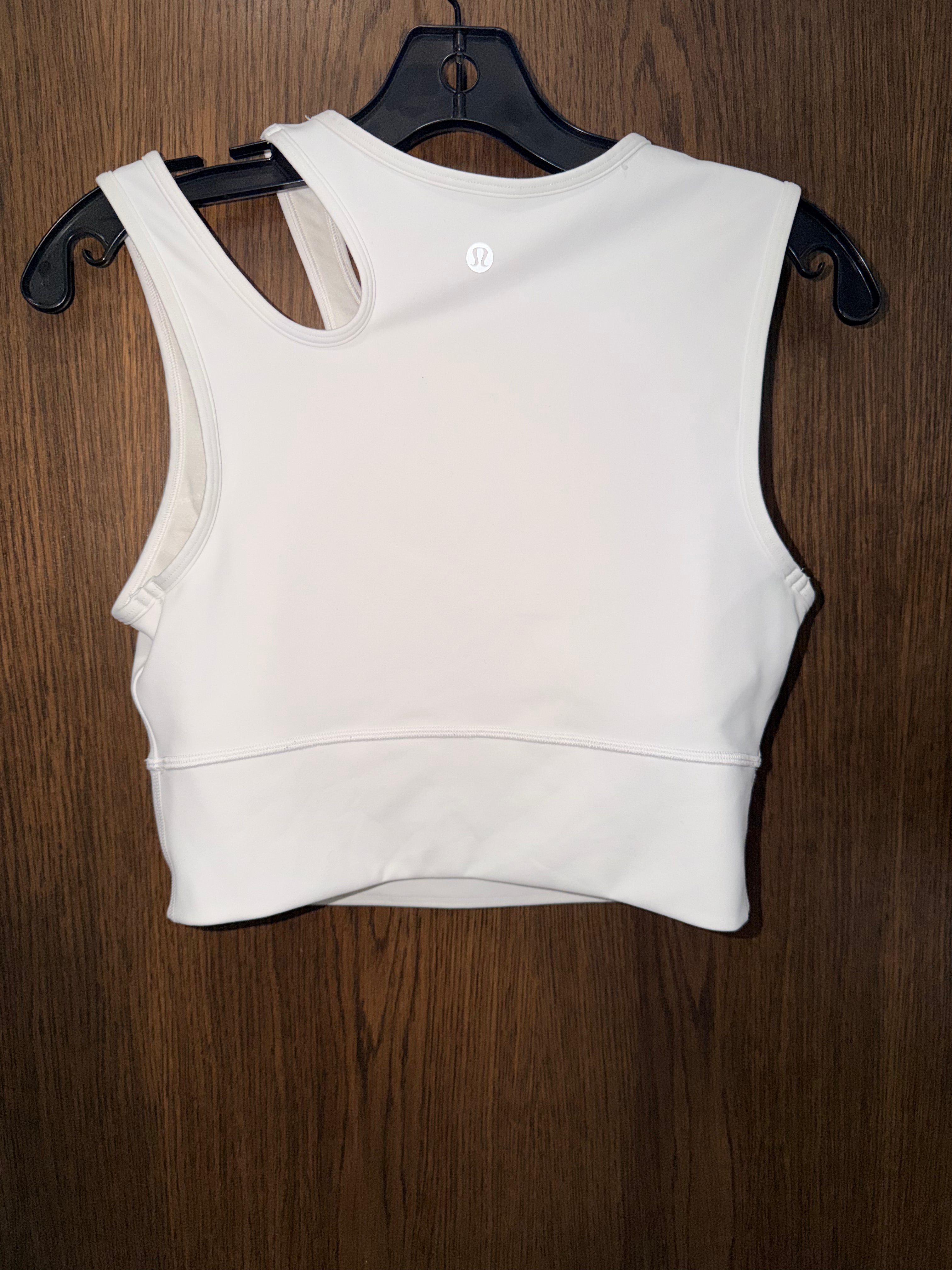 Lululemon Women’s Mastered Motion Cropped Tank Size 8