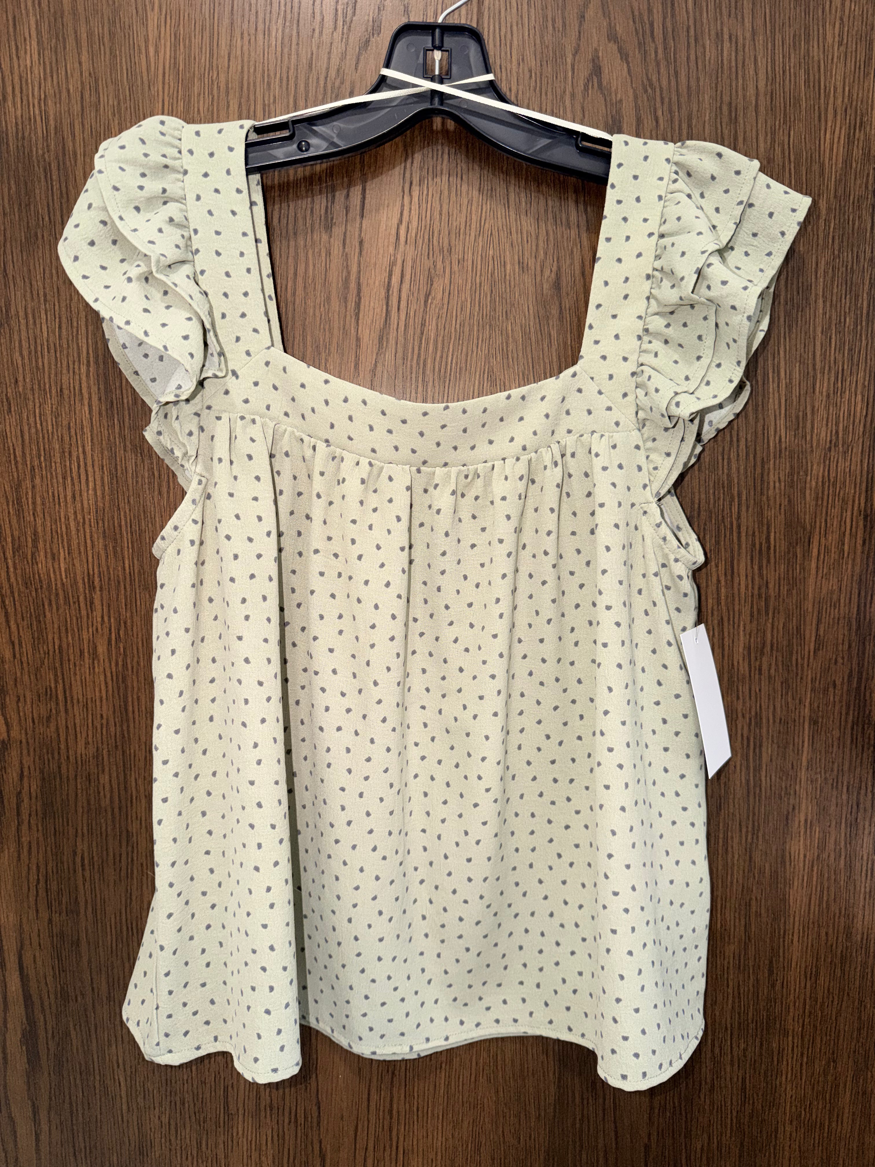 Betsey’s Boutique Flutter Sleeve Tank Top Size Small