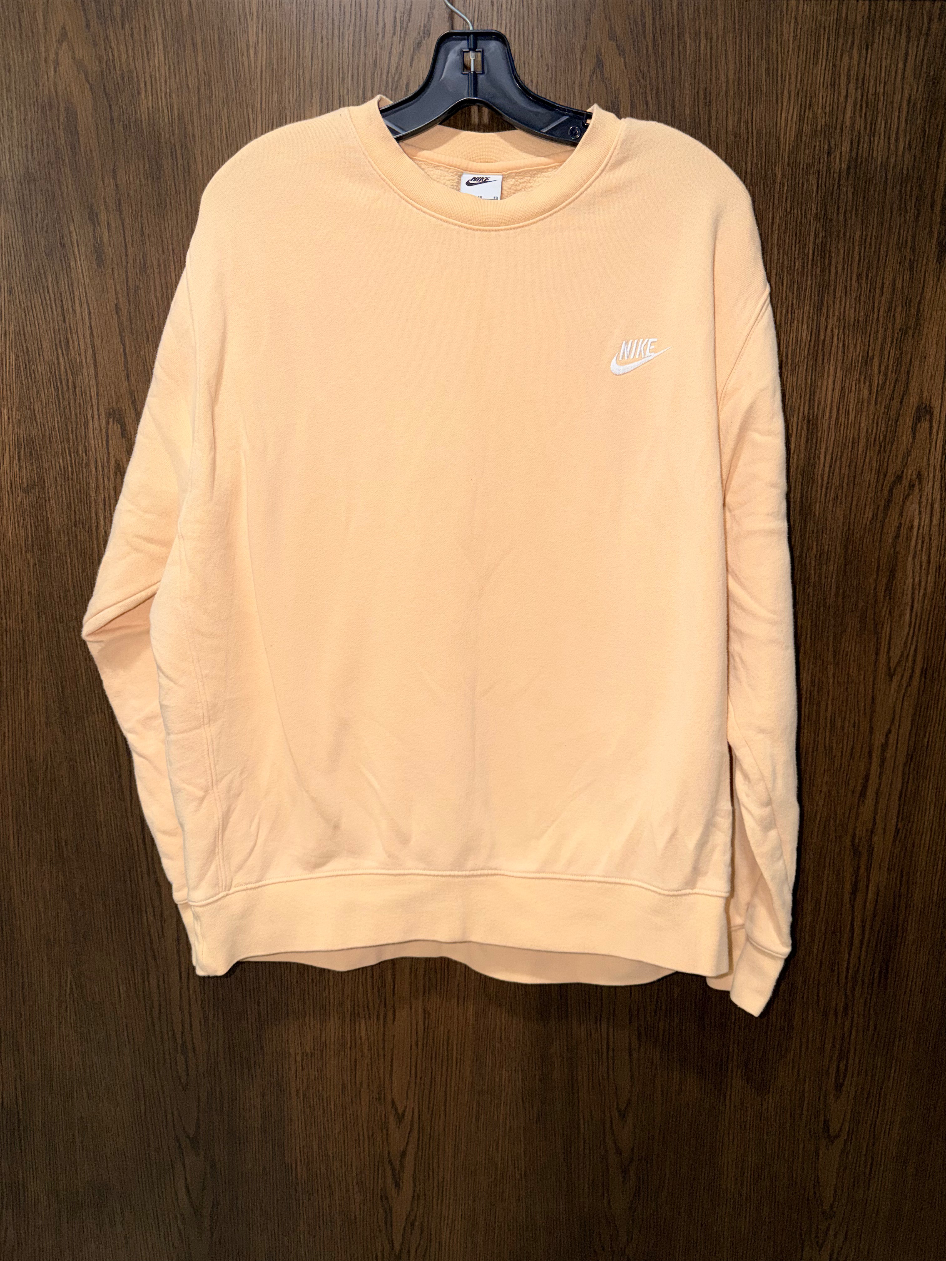 Nike Women’s Club Fleece Peach Crewneck Sweatshirt XL