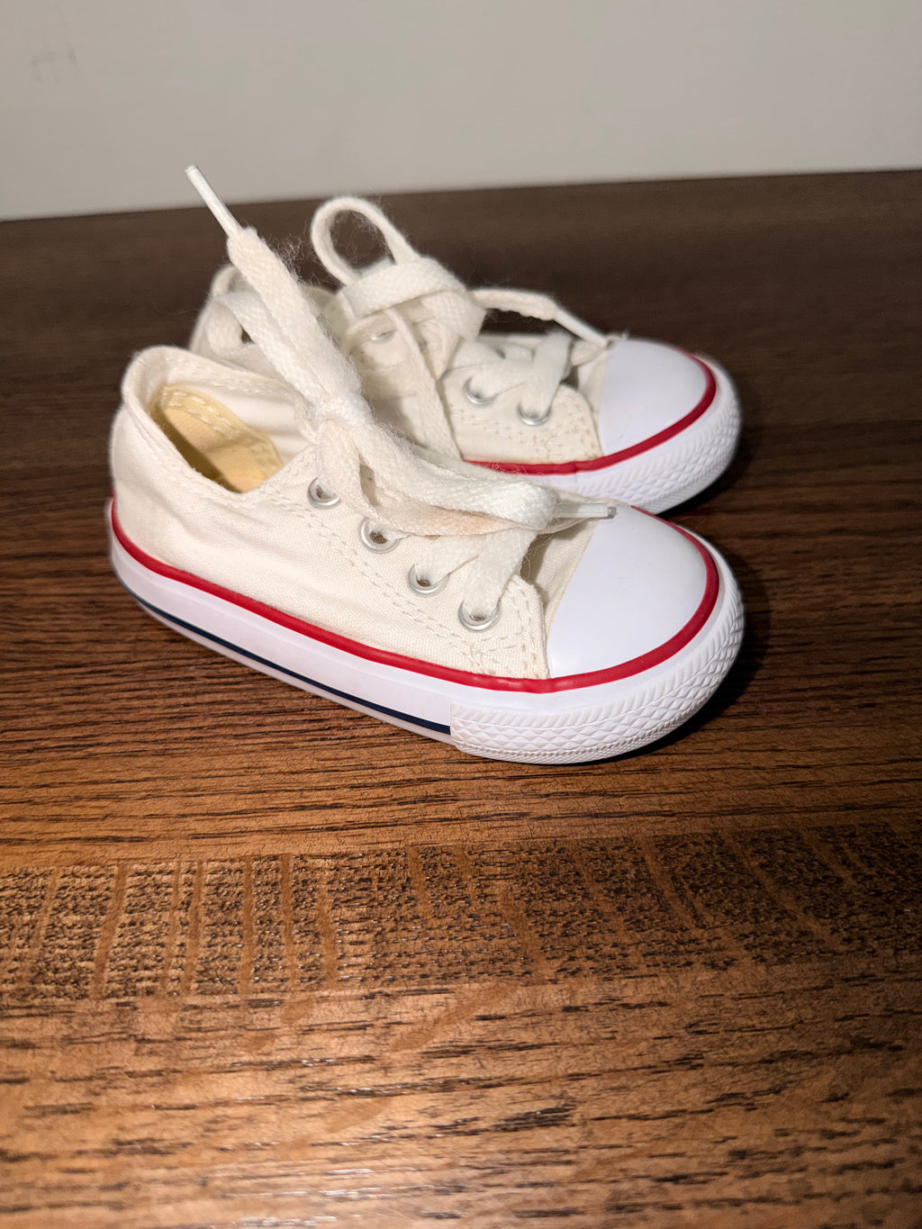 Converse Toddler Shoes Size 5