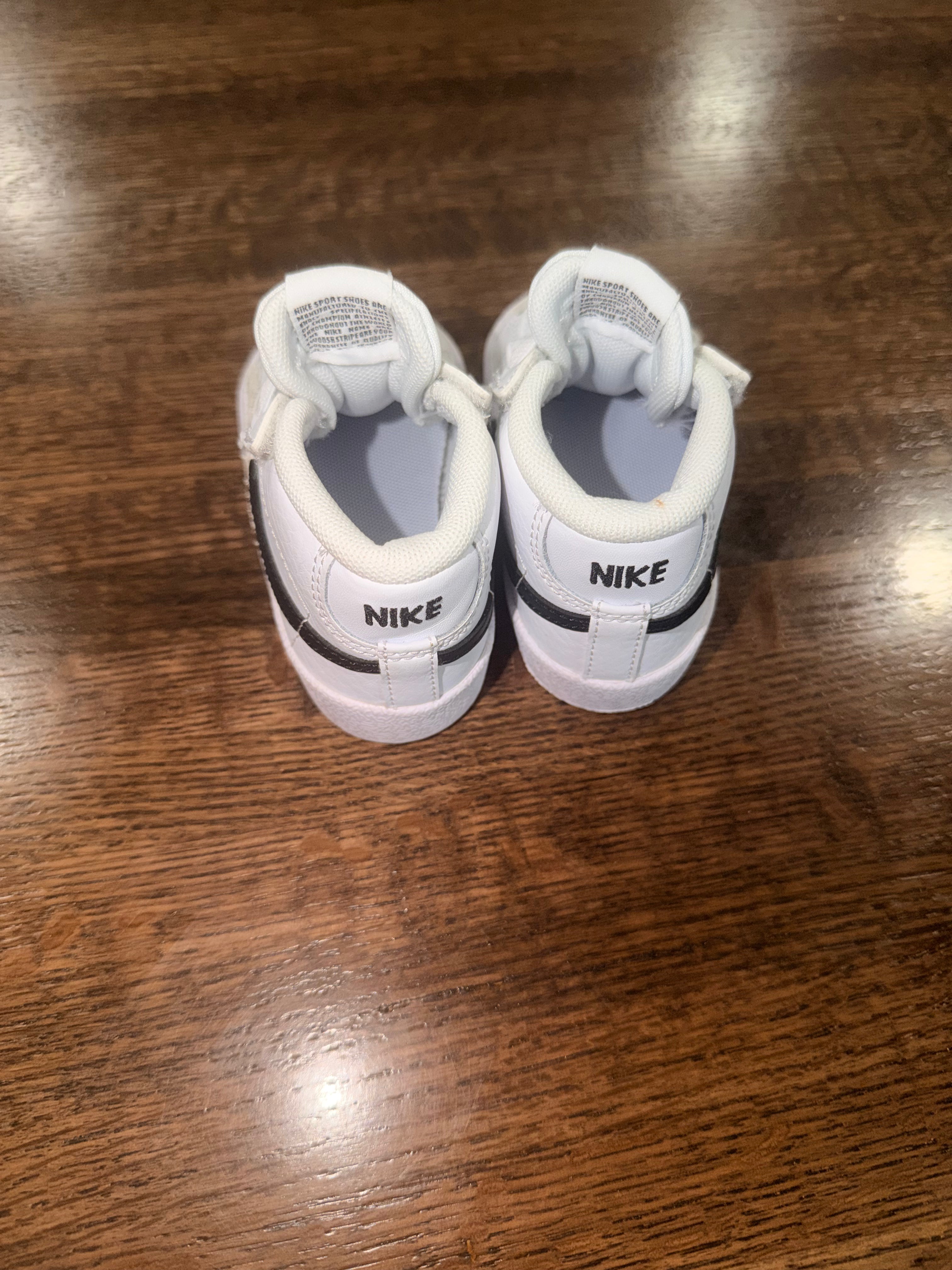 Nike Blazer Mid 77 Toddler Easy On Shoes Size 3.5C