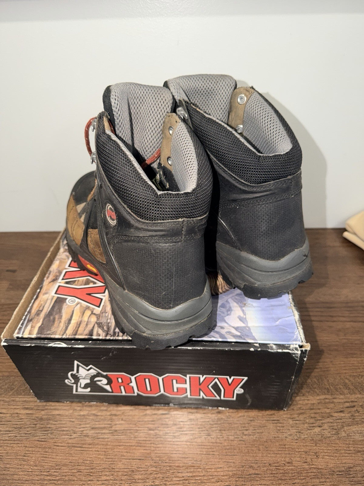 Rocky Mobilite 6114 Men’s 11.5M Waterproof Steel Toe Work Boots Brown Used
