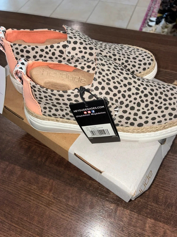 Hey Dude Women’s Peyton Cheetah Beige Shoes Size 7 NIB