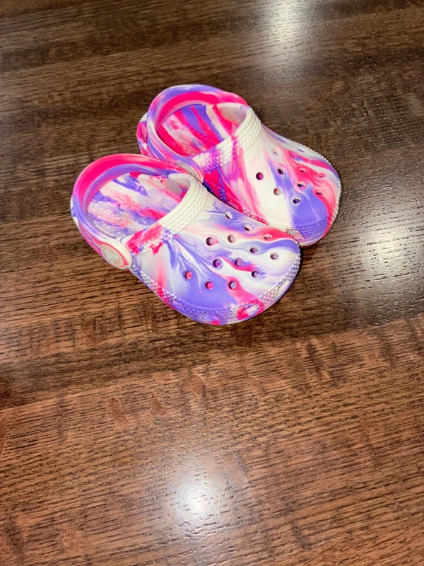 Crocs Toddler Girls Marbled Pink Crush Size 6C New Condition