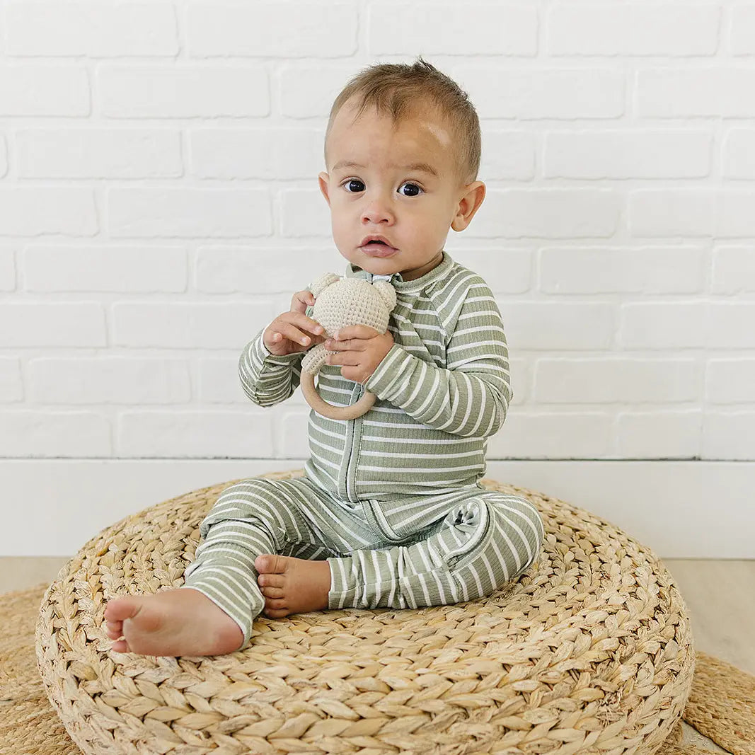 Ava+Oliver Bamboo Olive Striped Ribbed Convertible Zippy Romper 18-24mos NWT