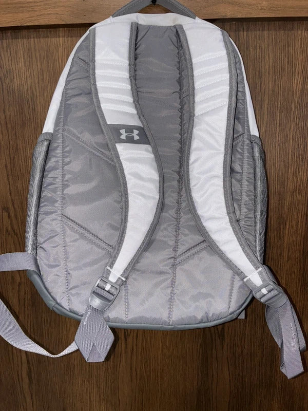 Under Armour Hustle 6.0 Backpack