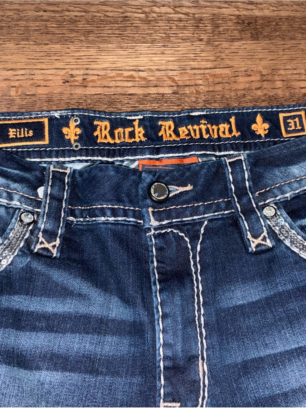 Rock Revival Women’s Eilis Easy Straight Jean Shorts Size 31